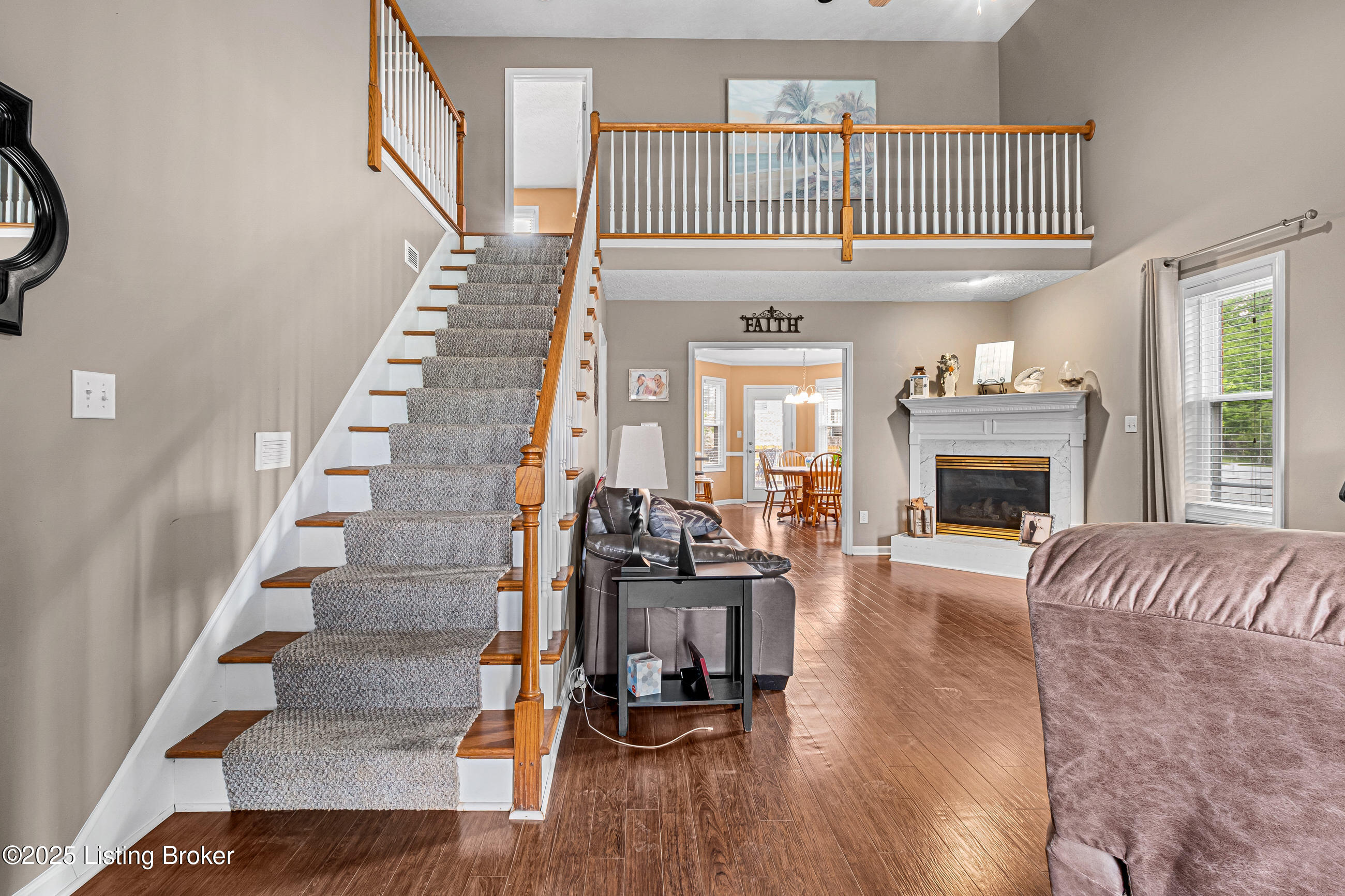 9100 Auburn Woods Ct