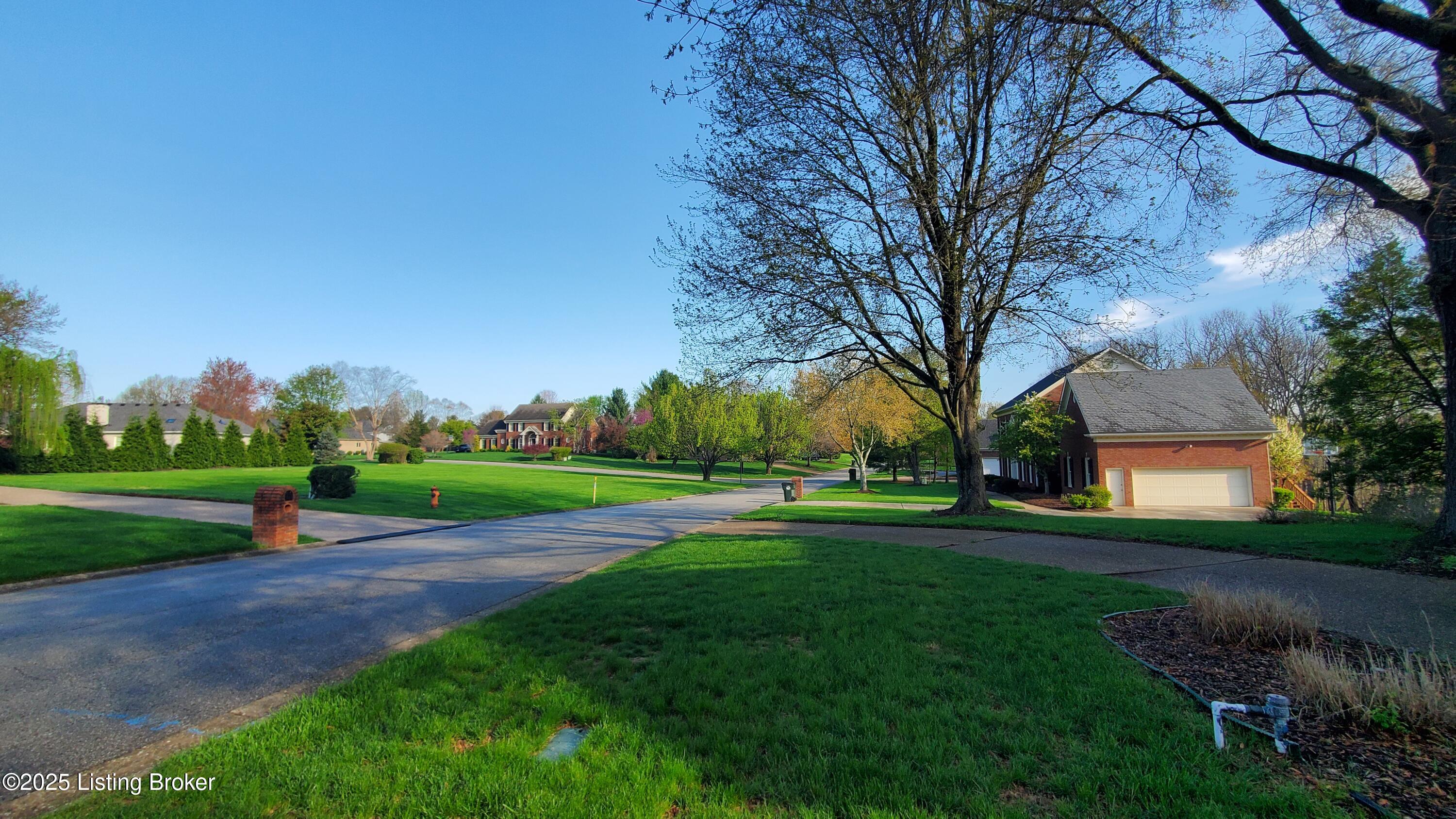 6617 Harrods View Cir