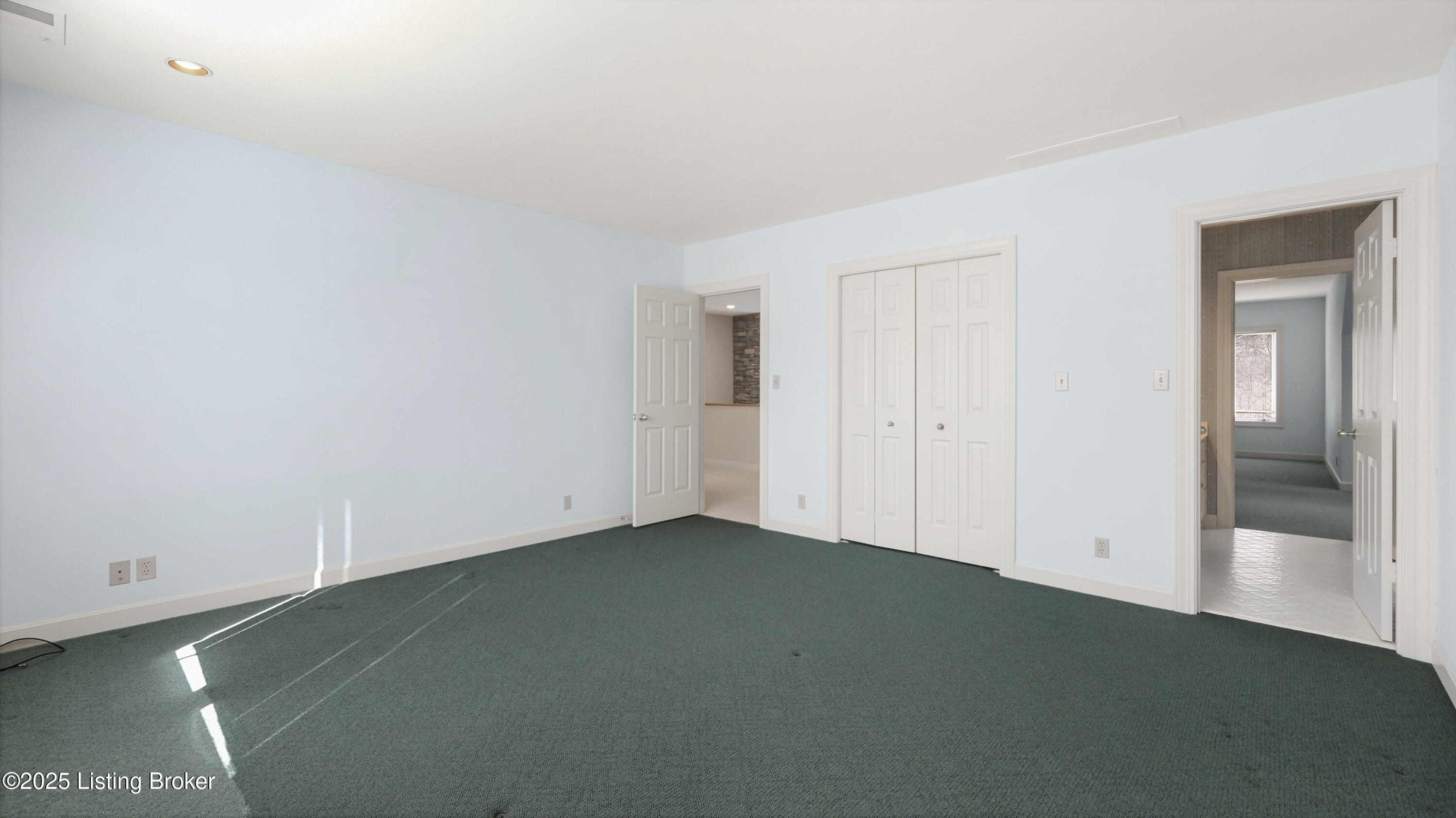 6617 Harrods View Cir