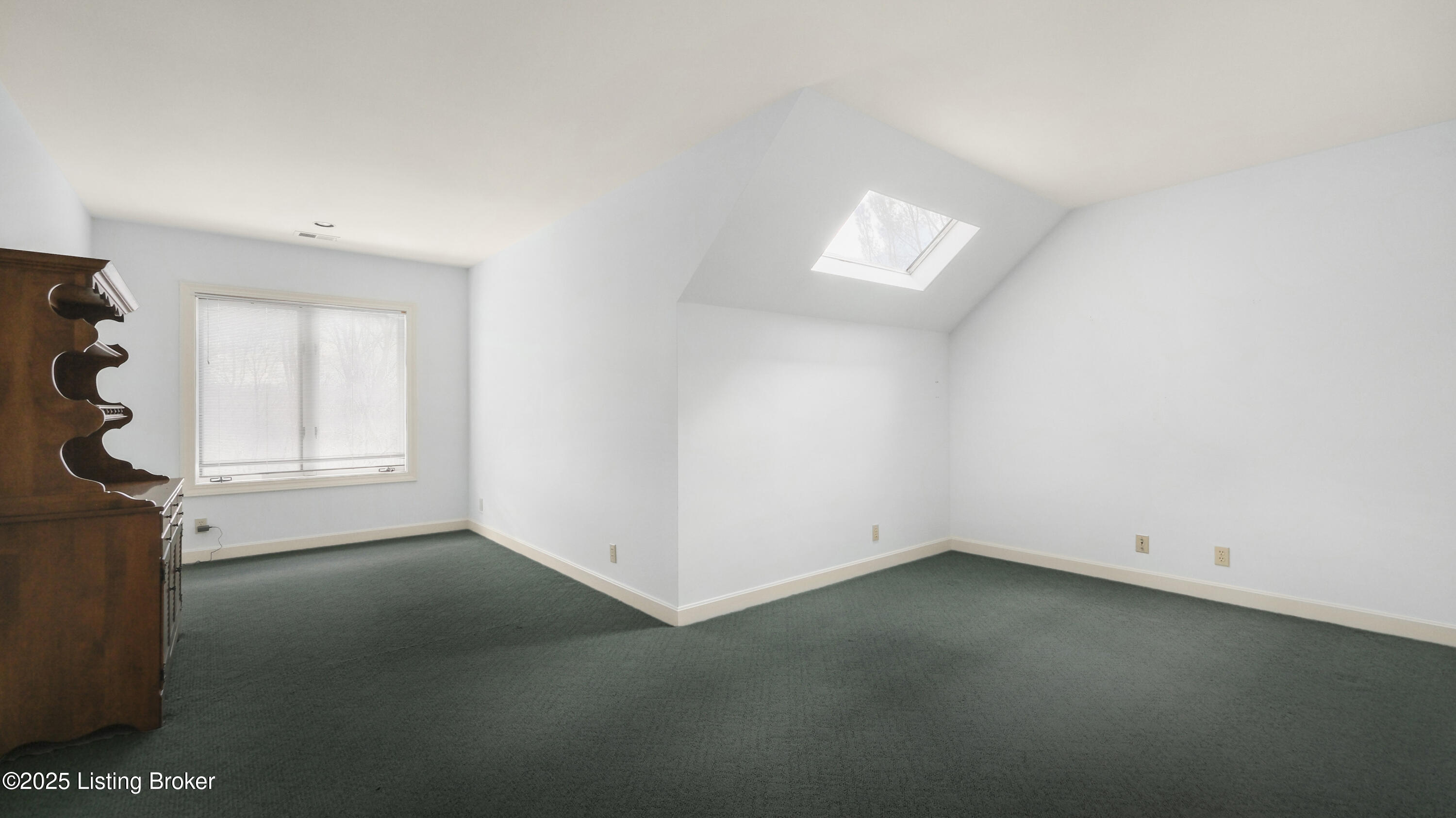 6617 Harrods View Cir