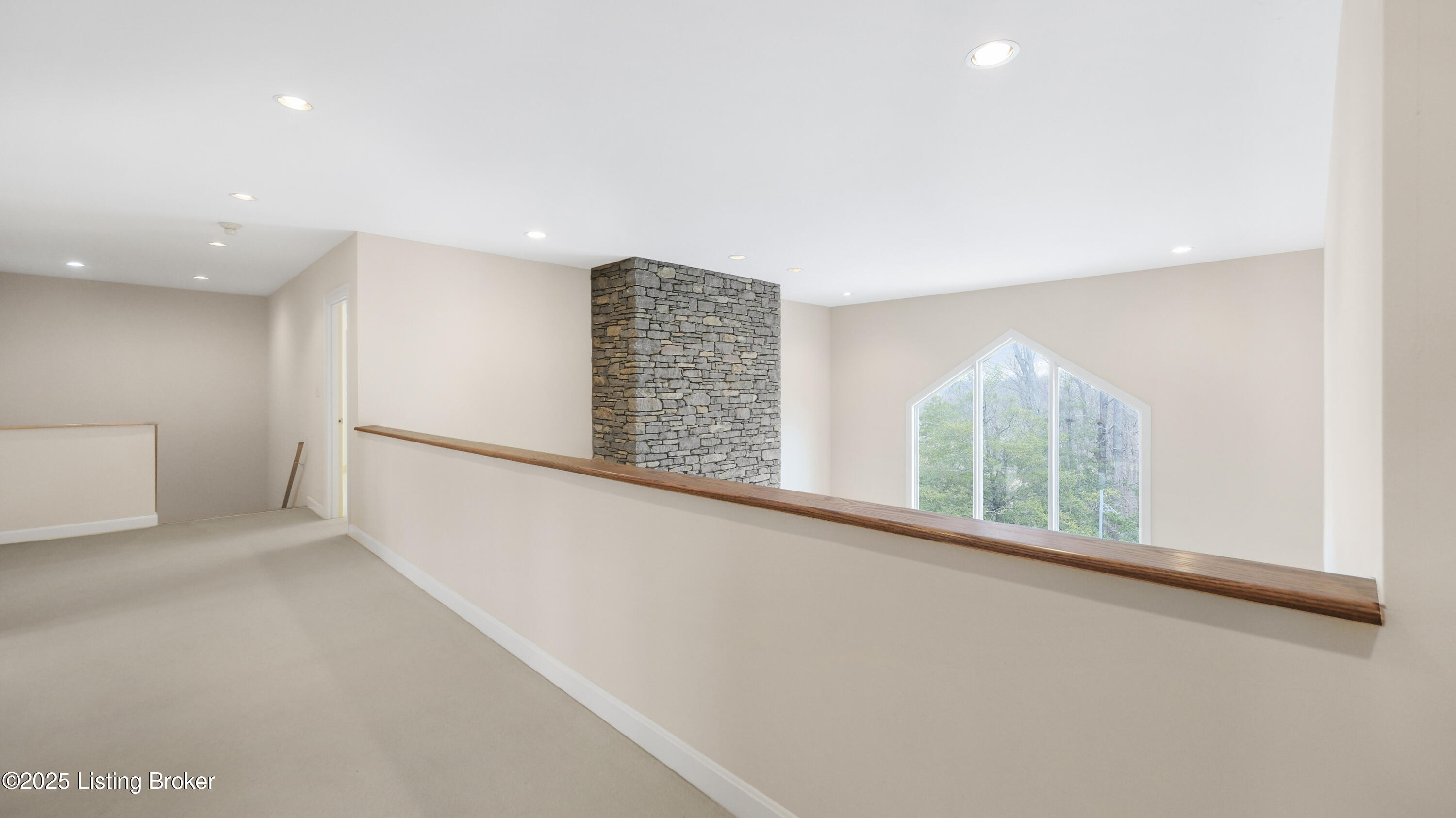 6617 Harrods View Cir