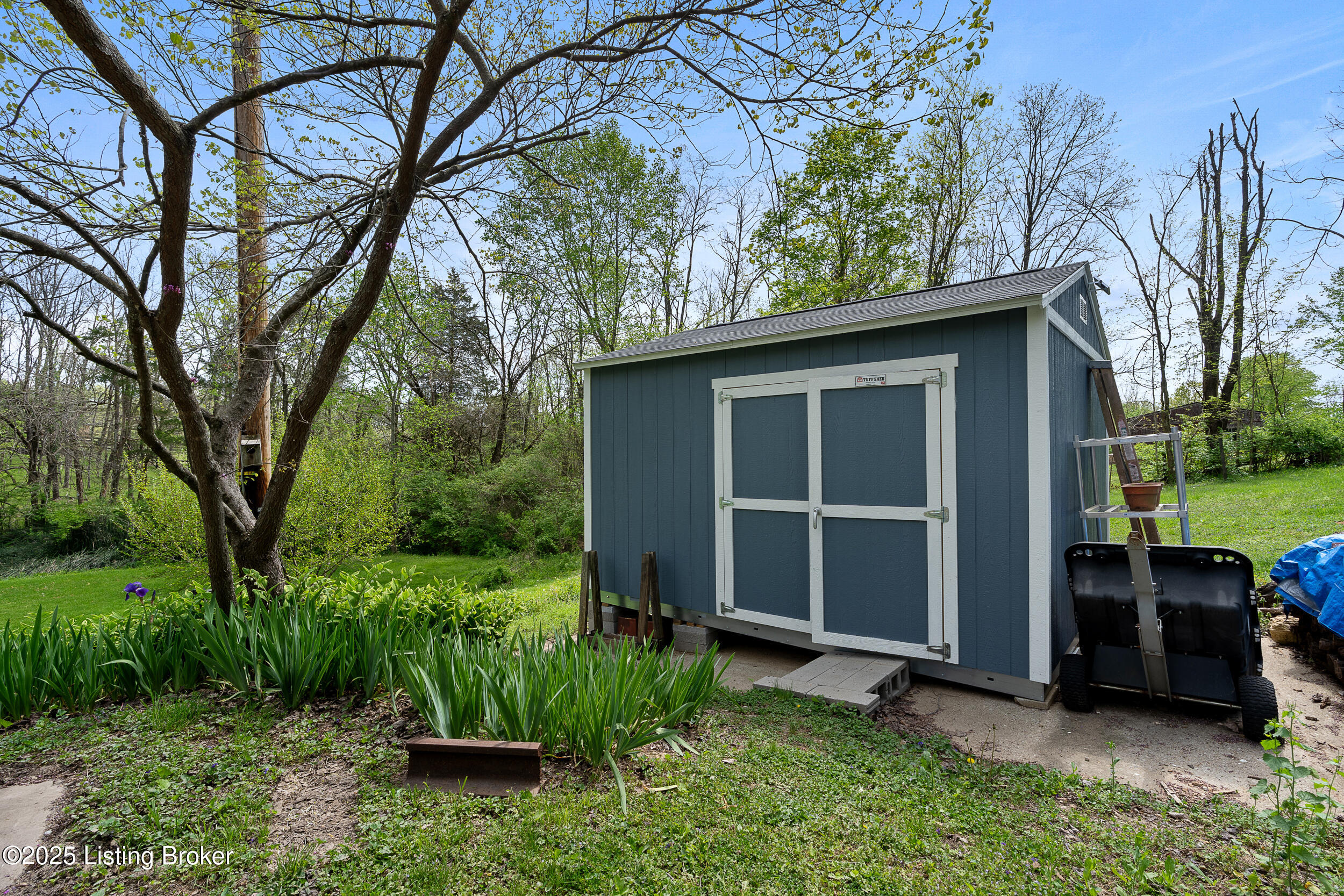 5950 Old Lagrange Rd
