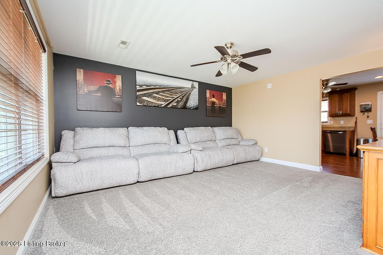 217 Sycamore Dr