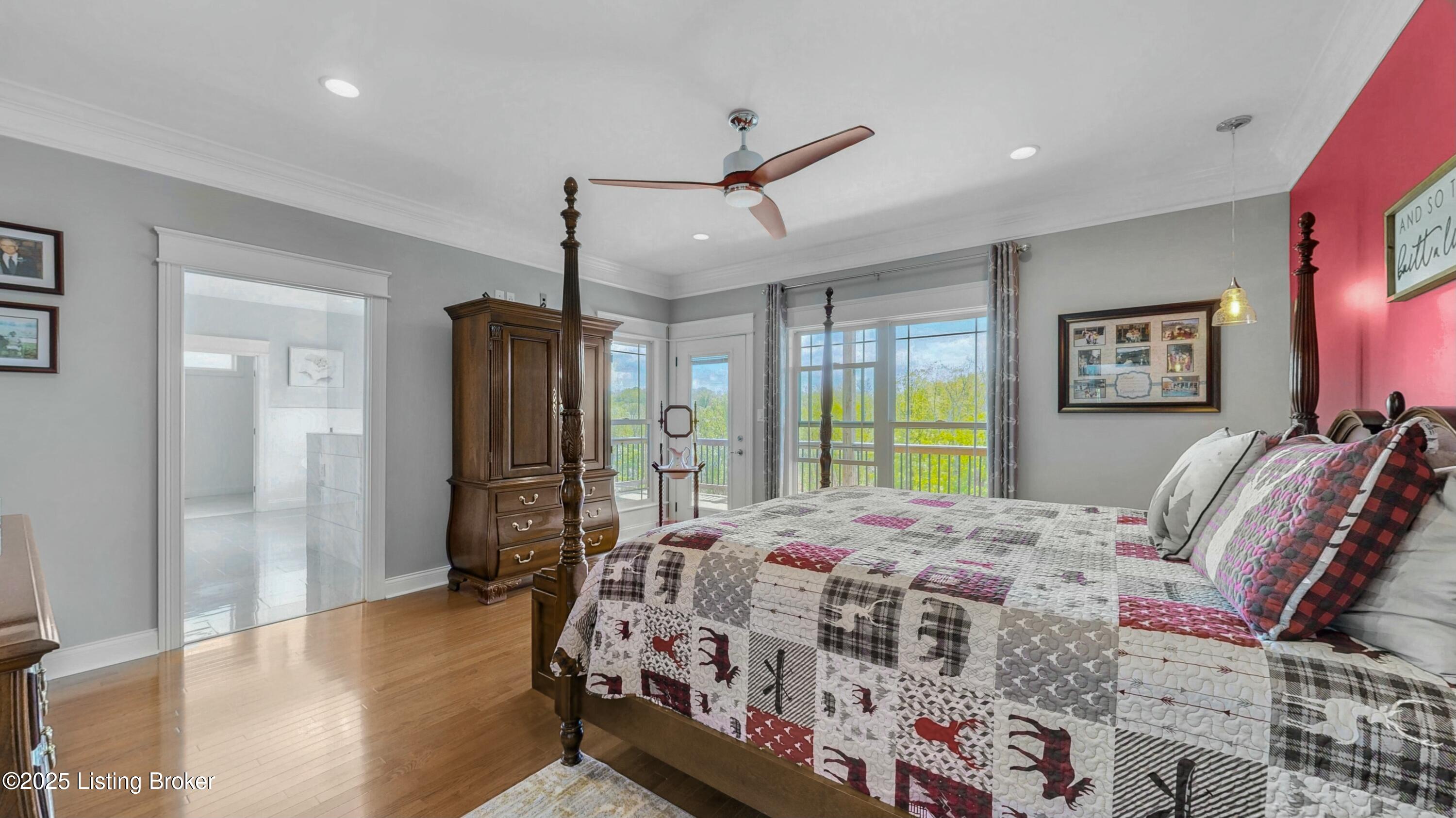 8026 Wooded Ridge Dr