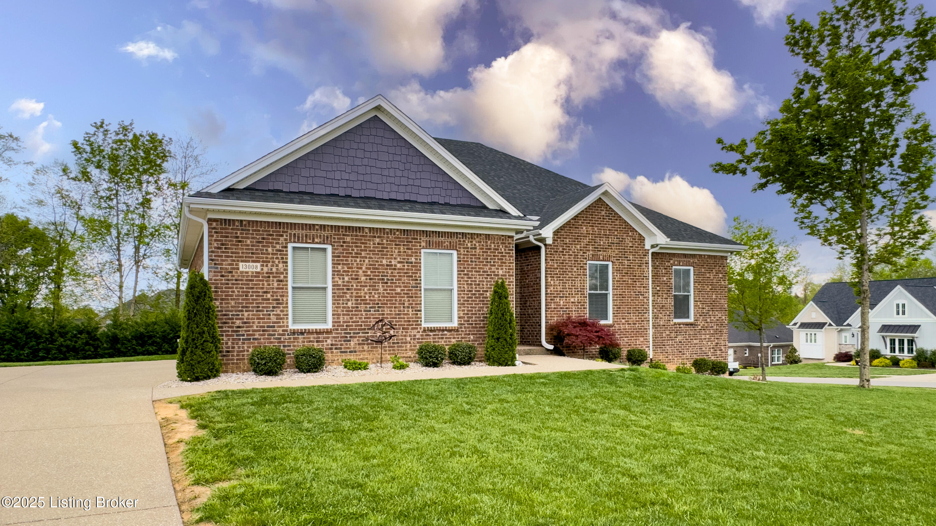 13008 Vista Dr