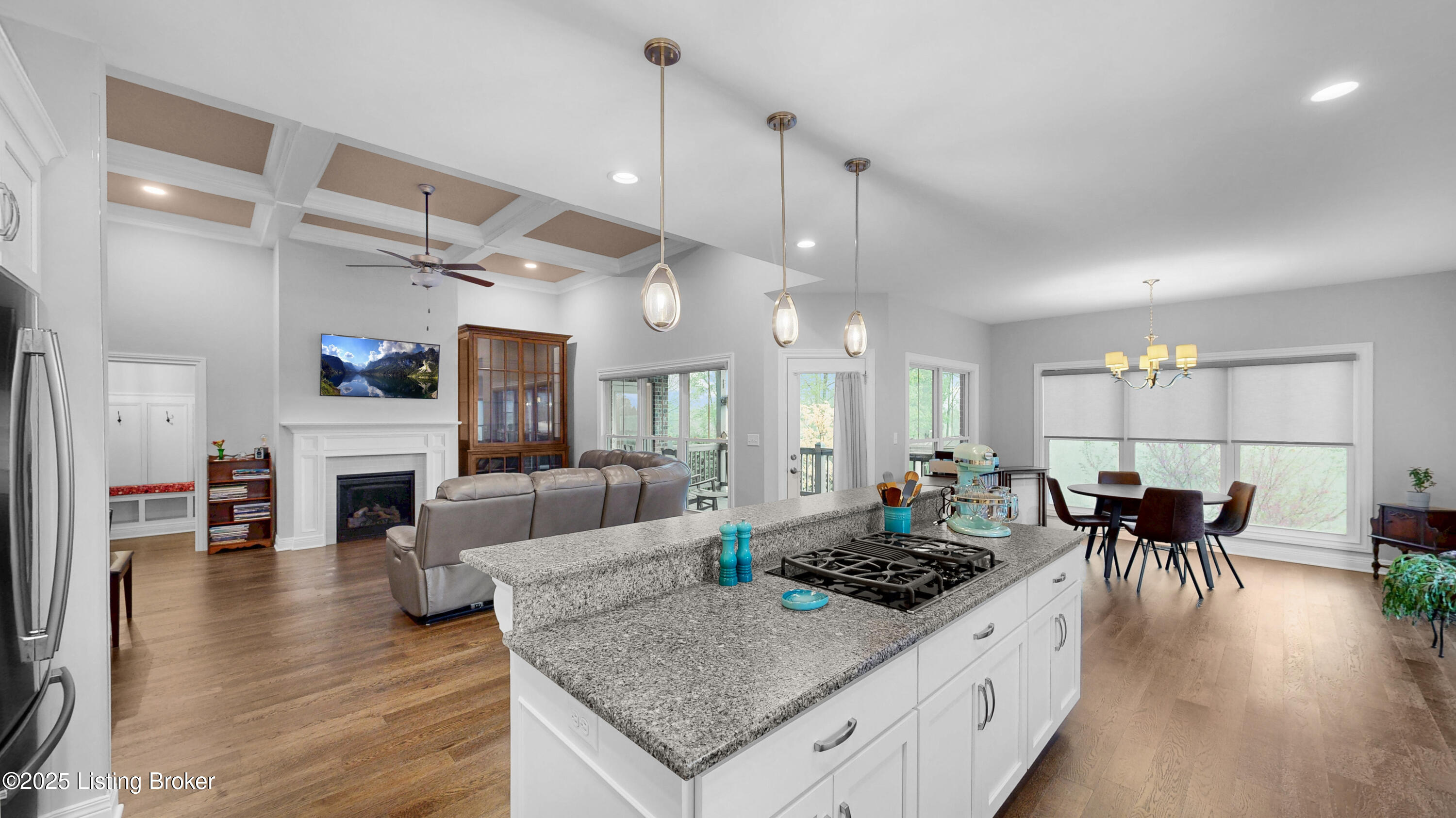 13008 Vista Dr
