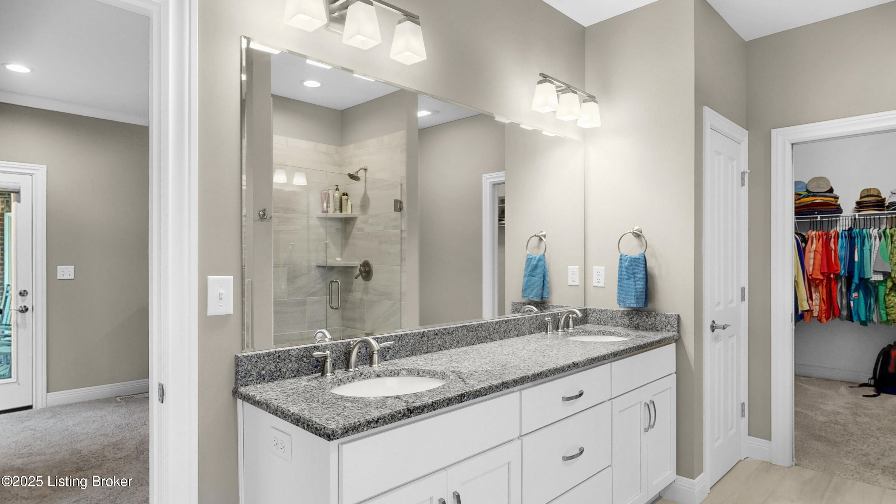 13008 Vista Dr