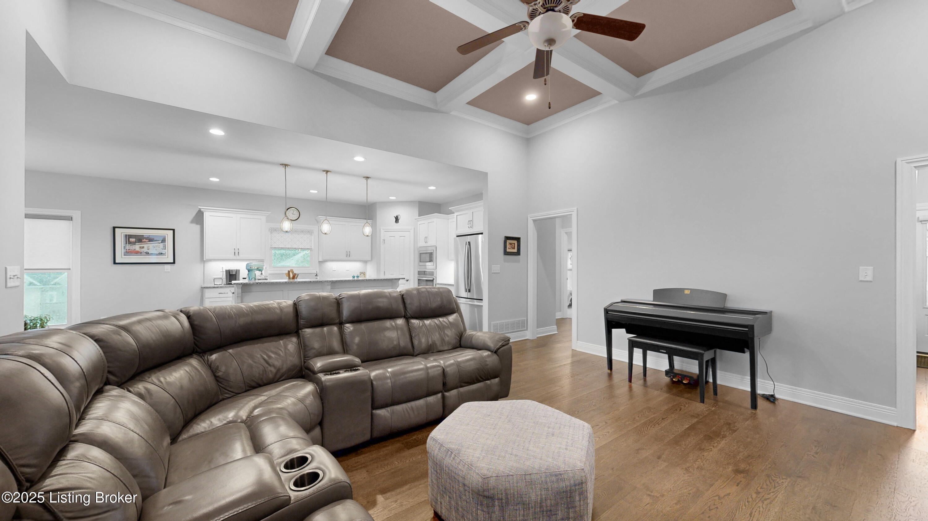 13008 Vista Dr