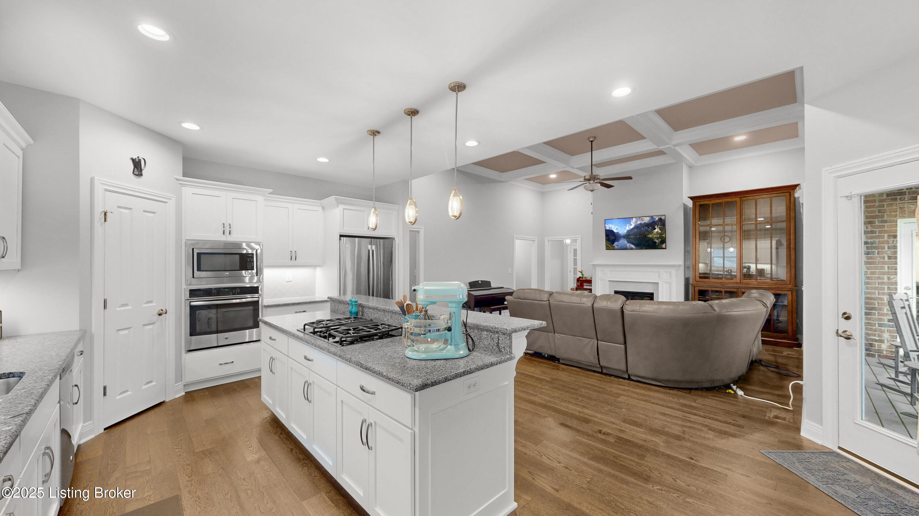 13008 Vista Dr