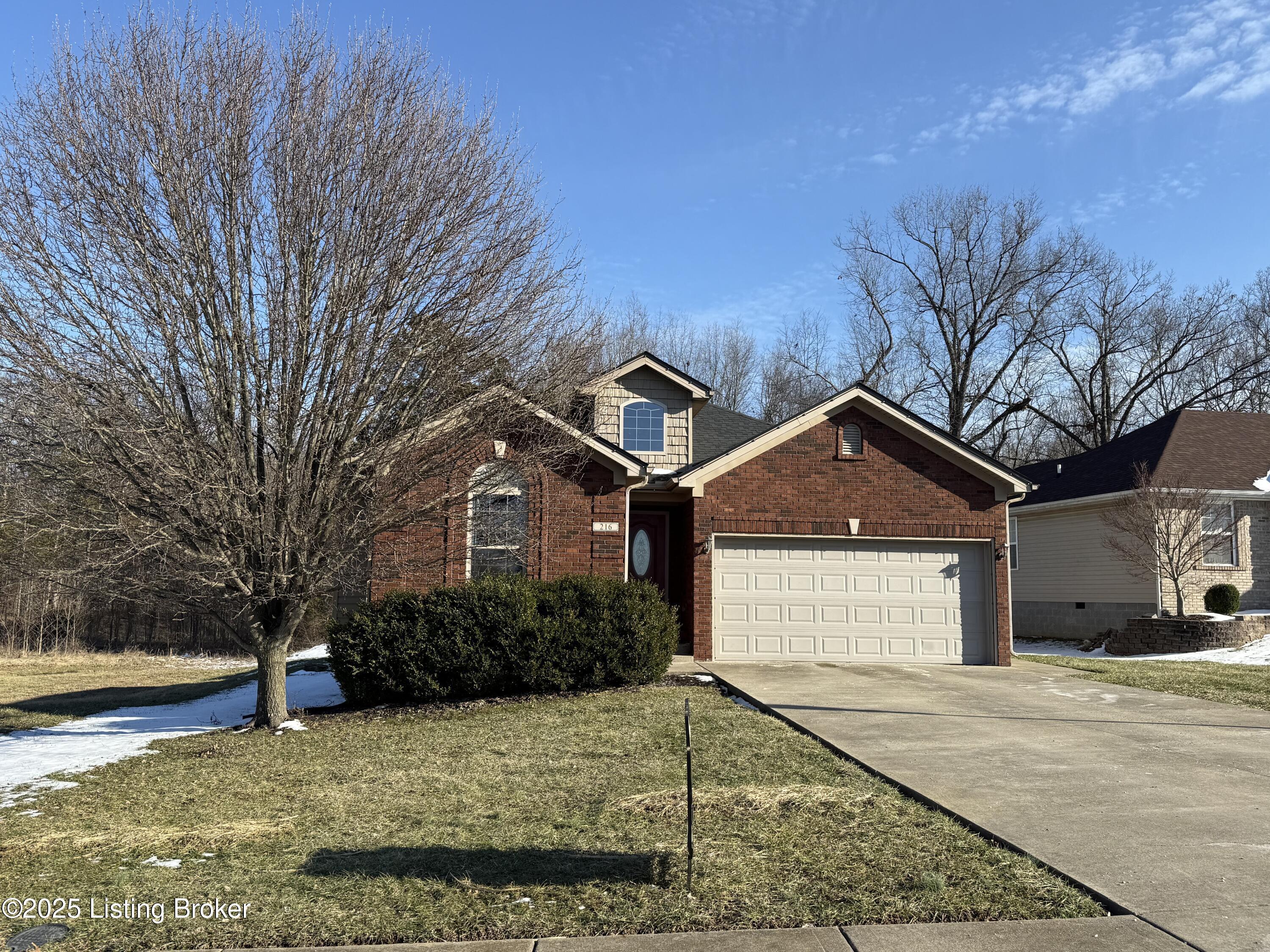 216 Willow Creek Dr