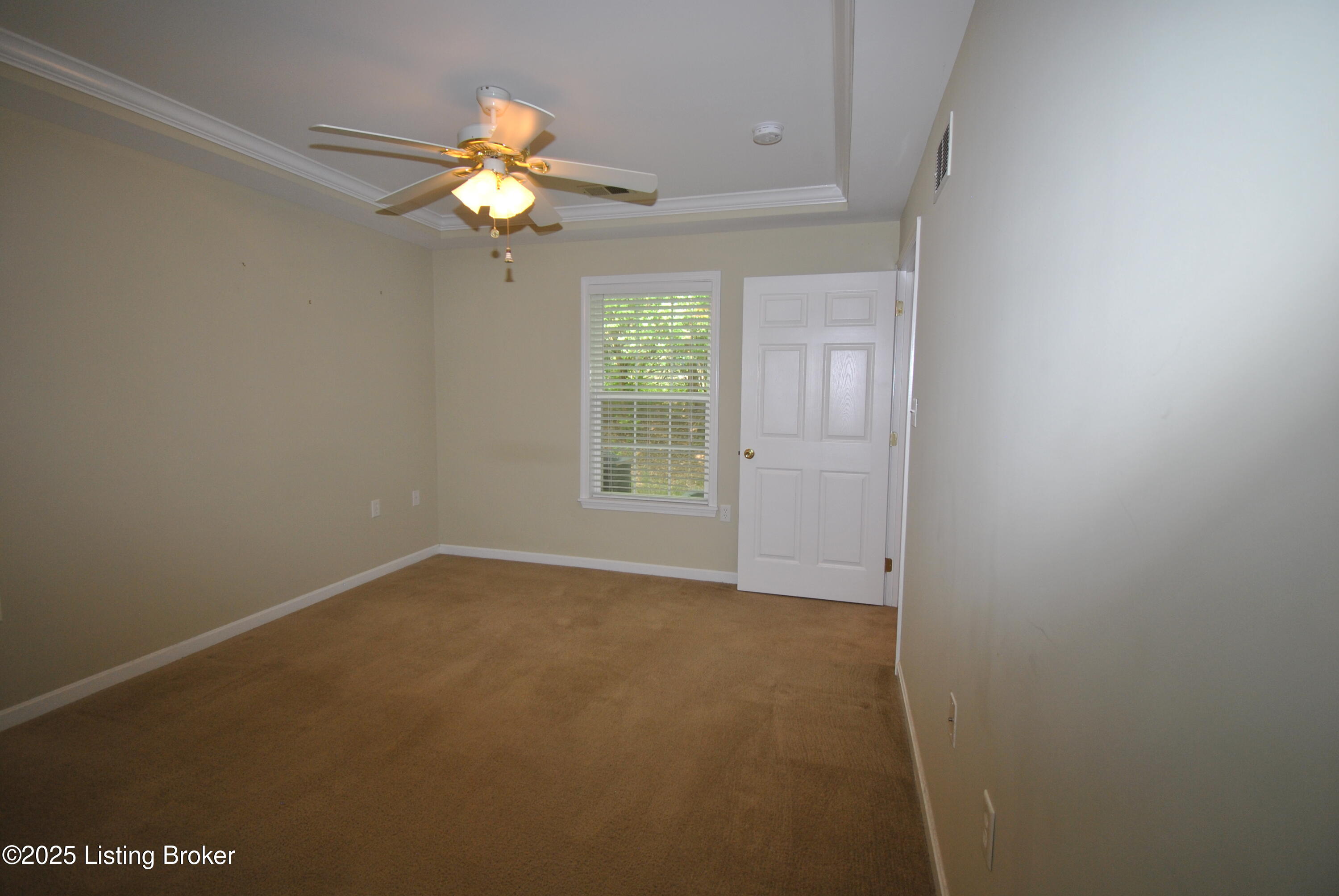 9312 Pine Lake Dr UNIT 102