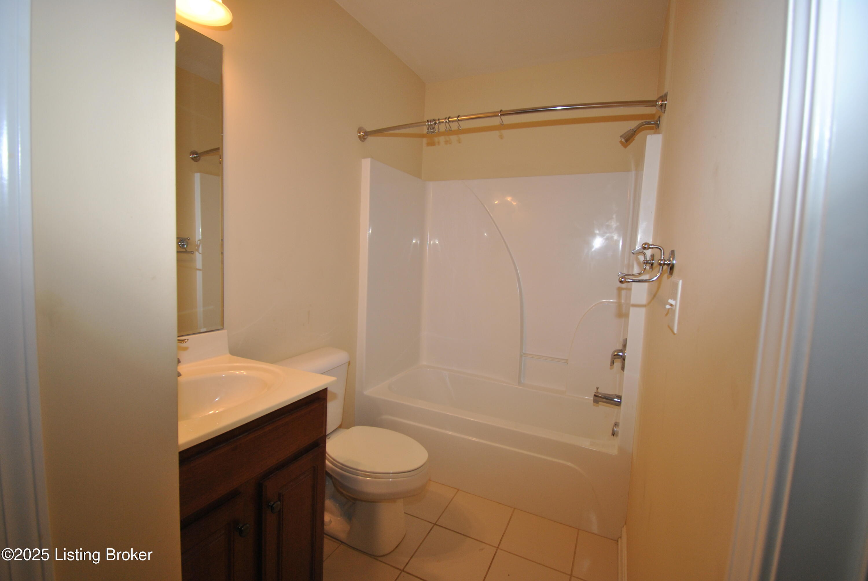9312 Pine Lake Dr UNIT 102
