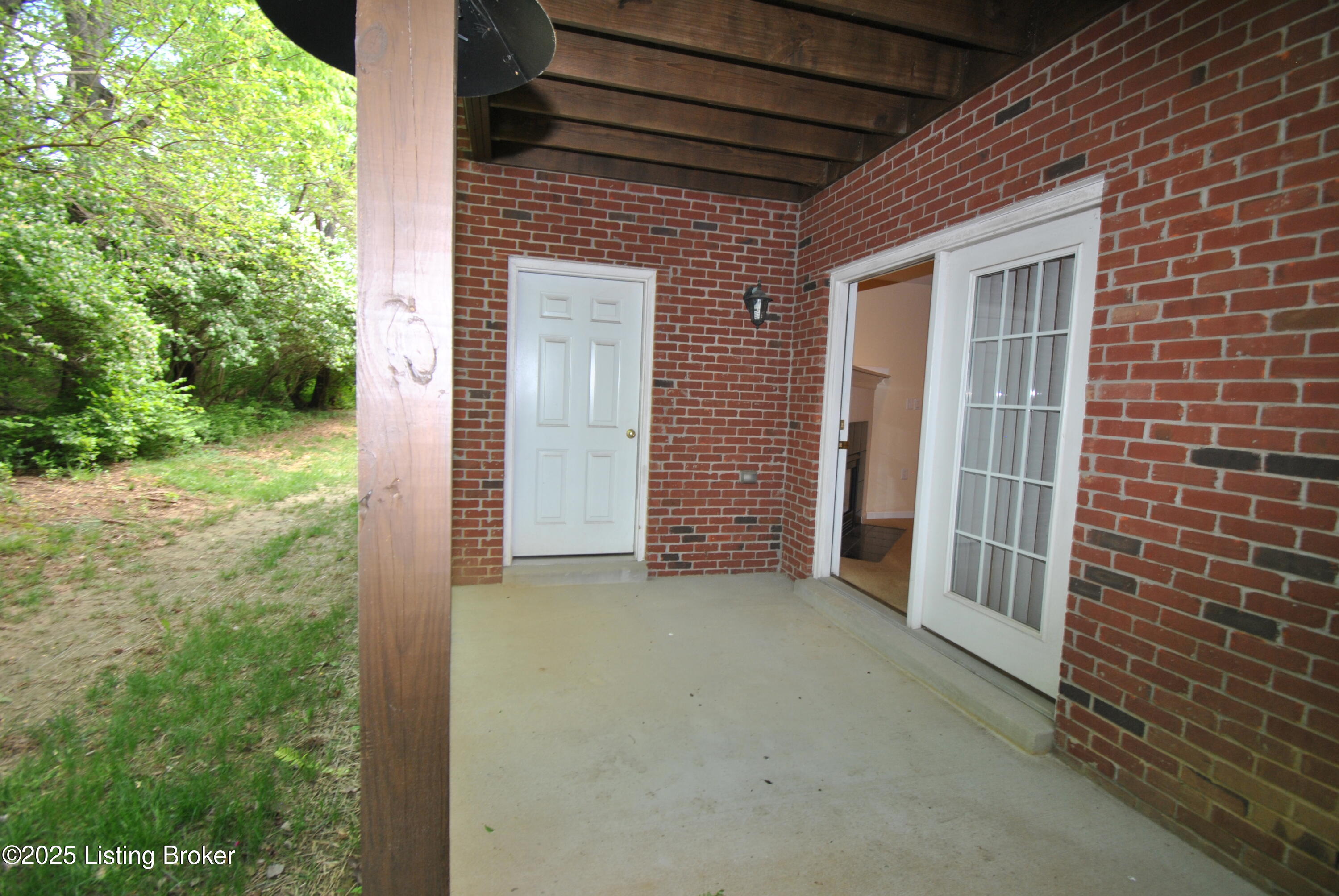 9312 Pine Lake Dr UNIT 102
