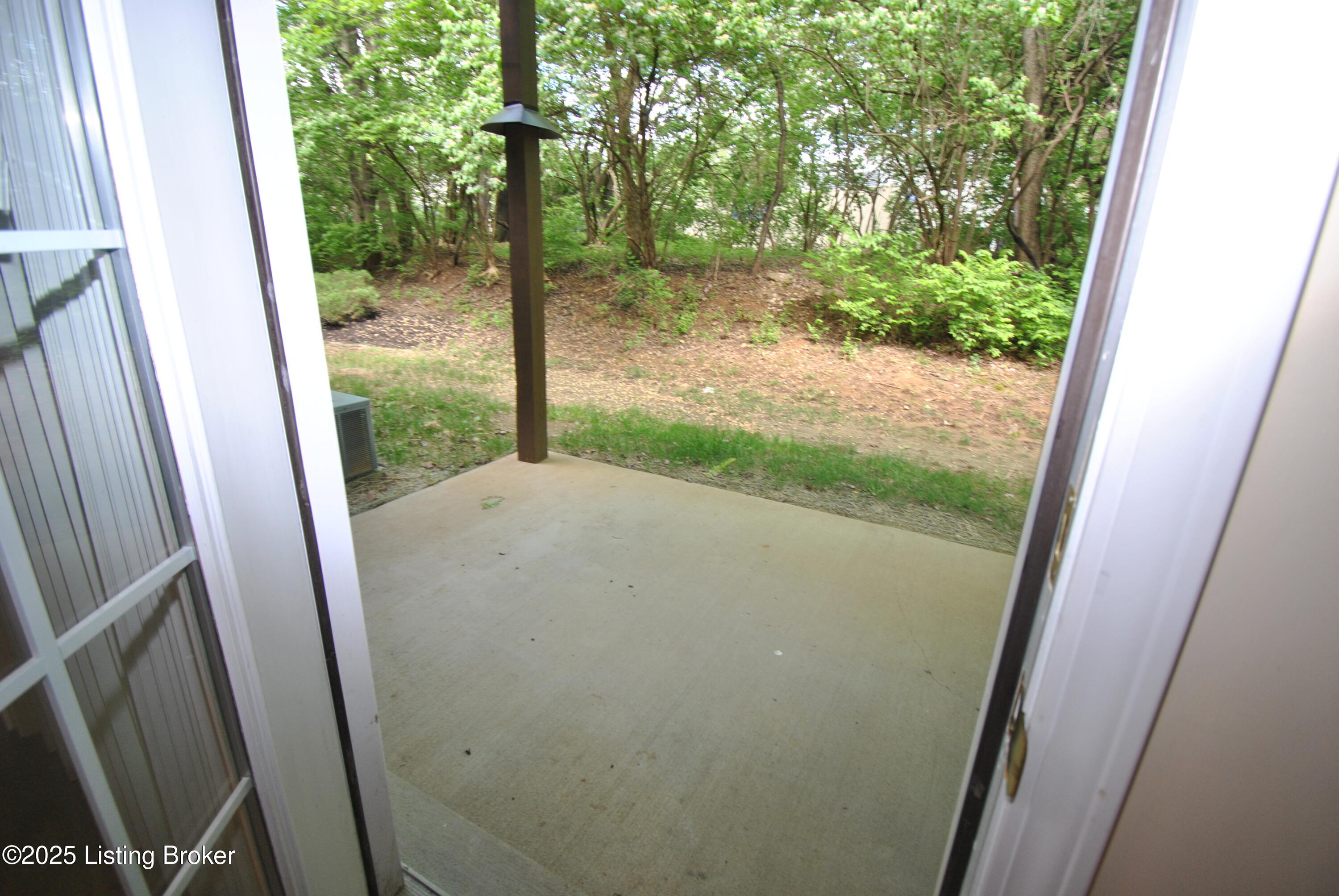 9312 Pine Lake Dr UNIT 102