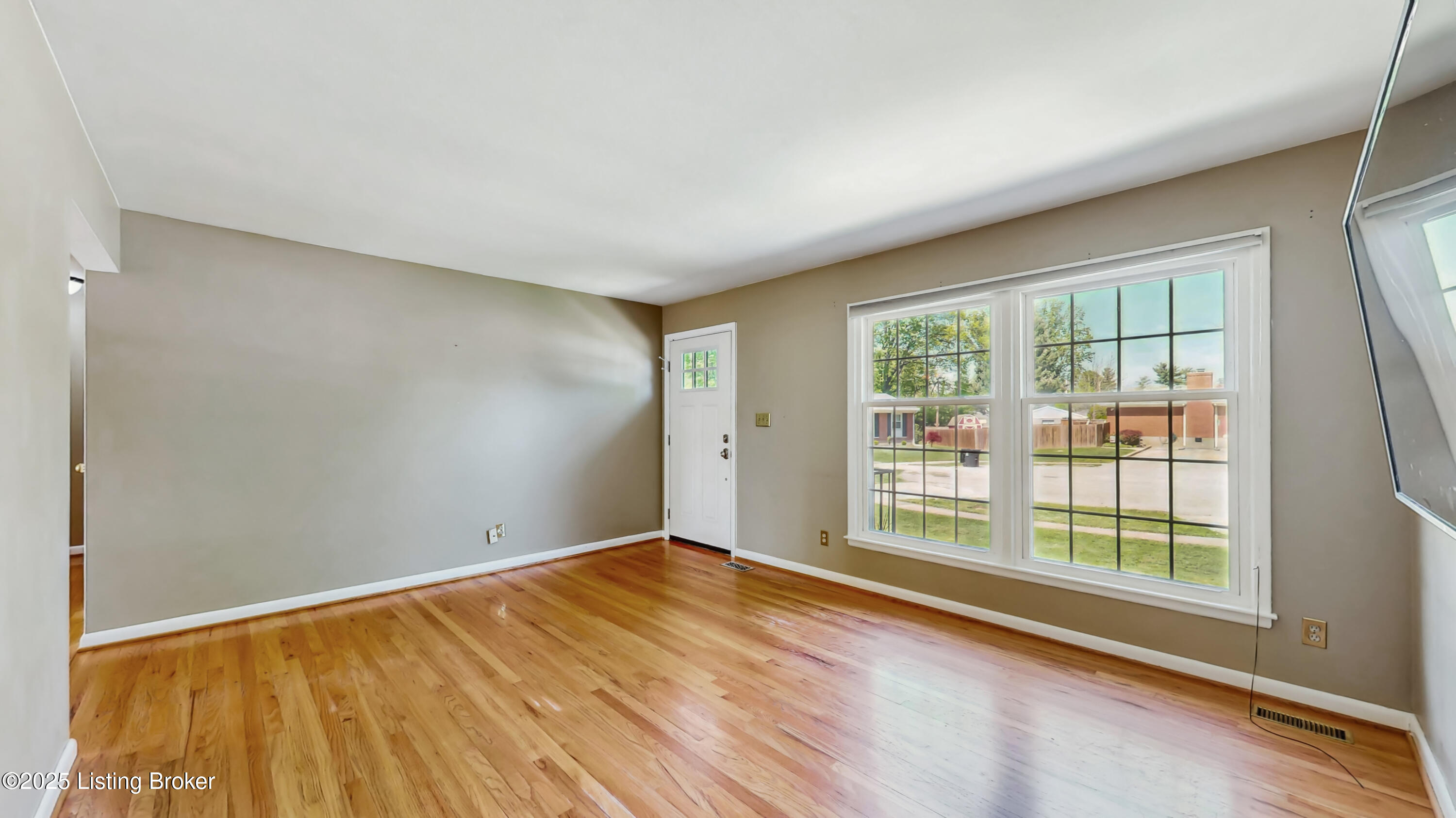 3102 Sudbury Ct