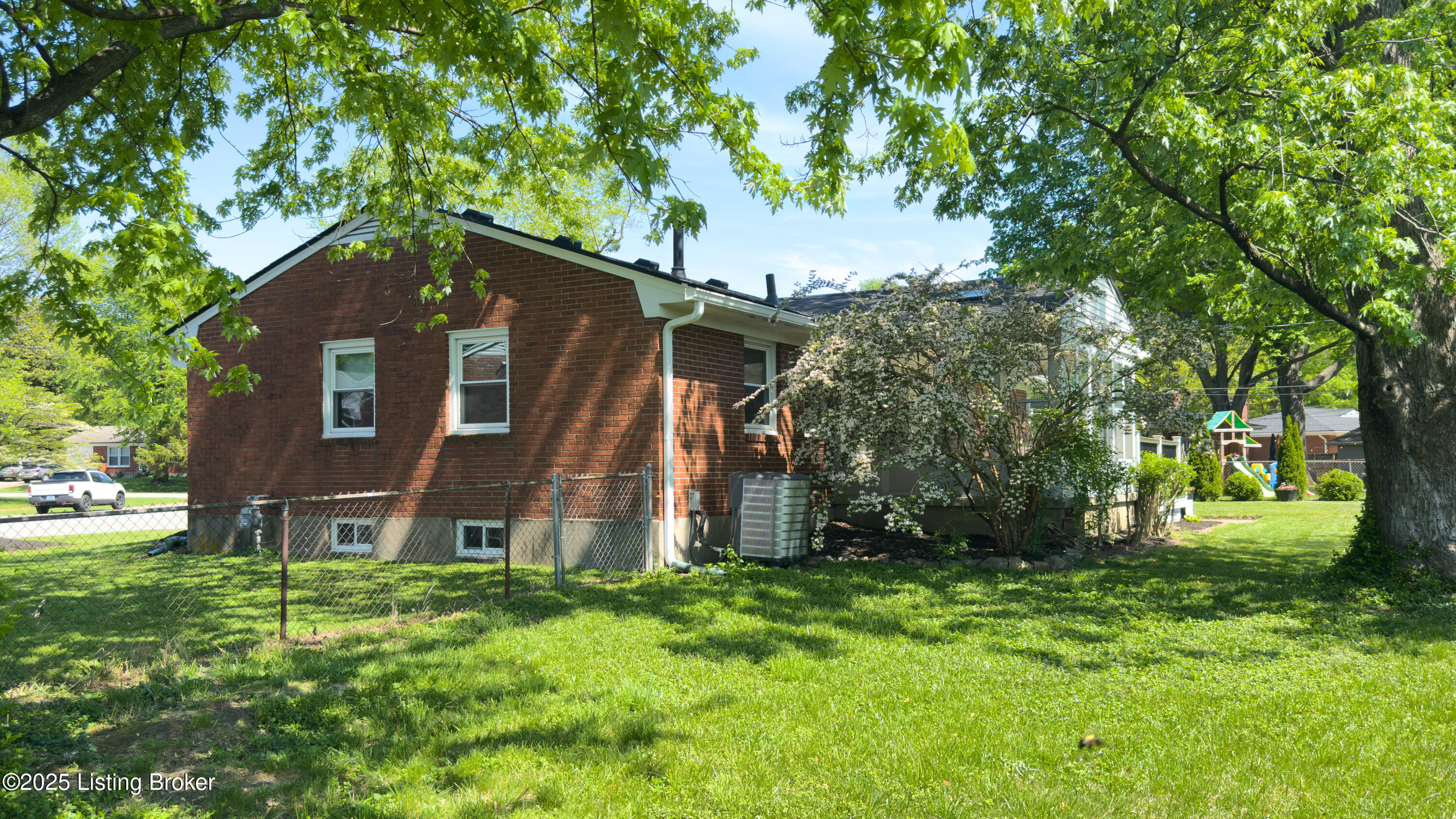 3102 Sudbury Ct