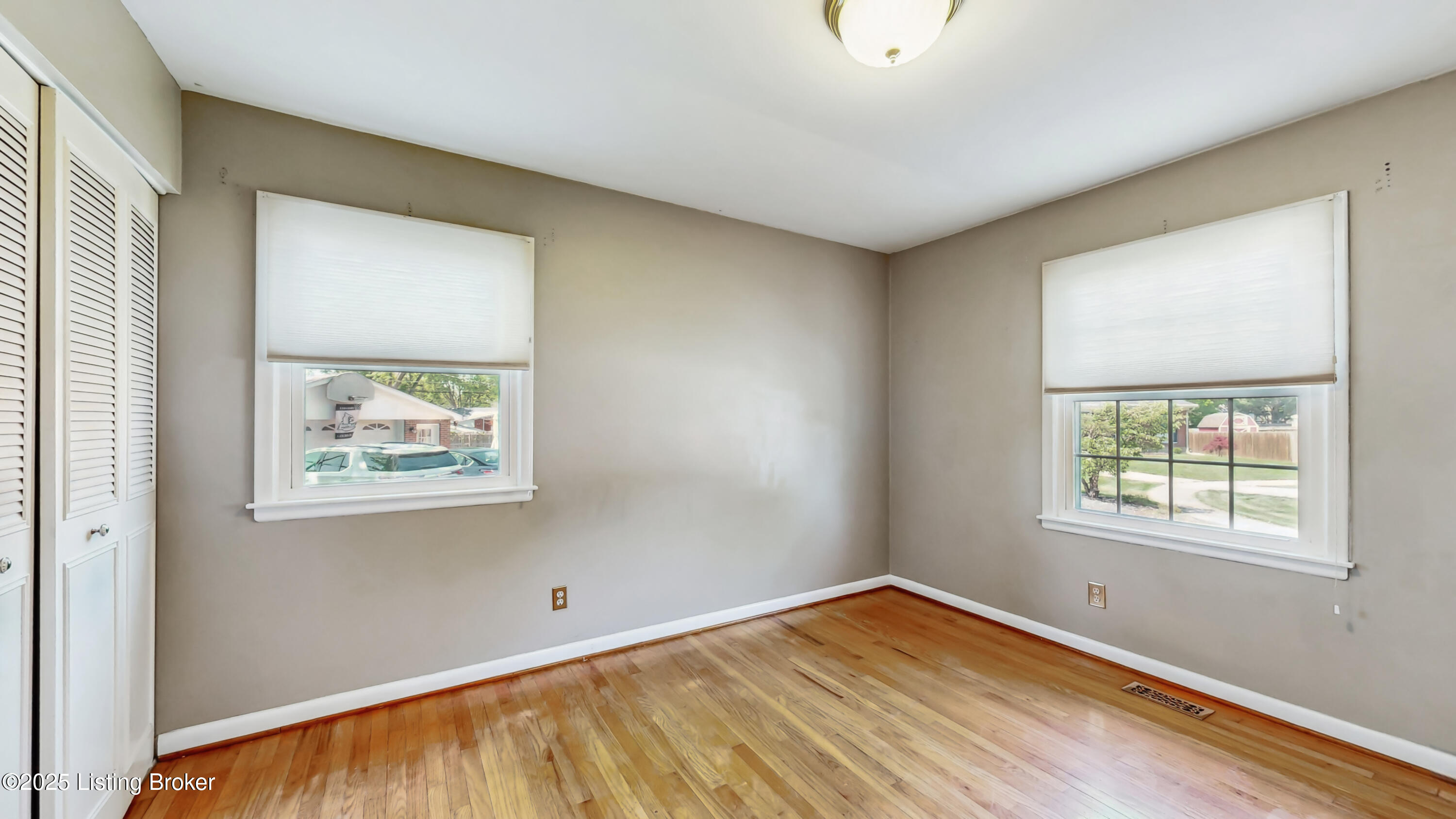 3102 Sudbury Ct