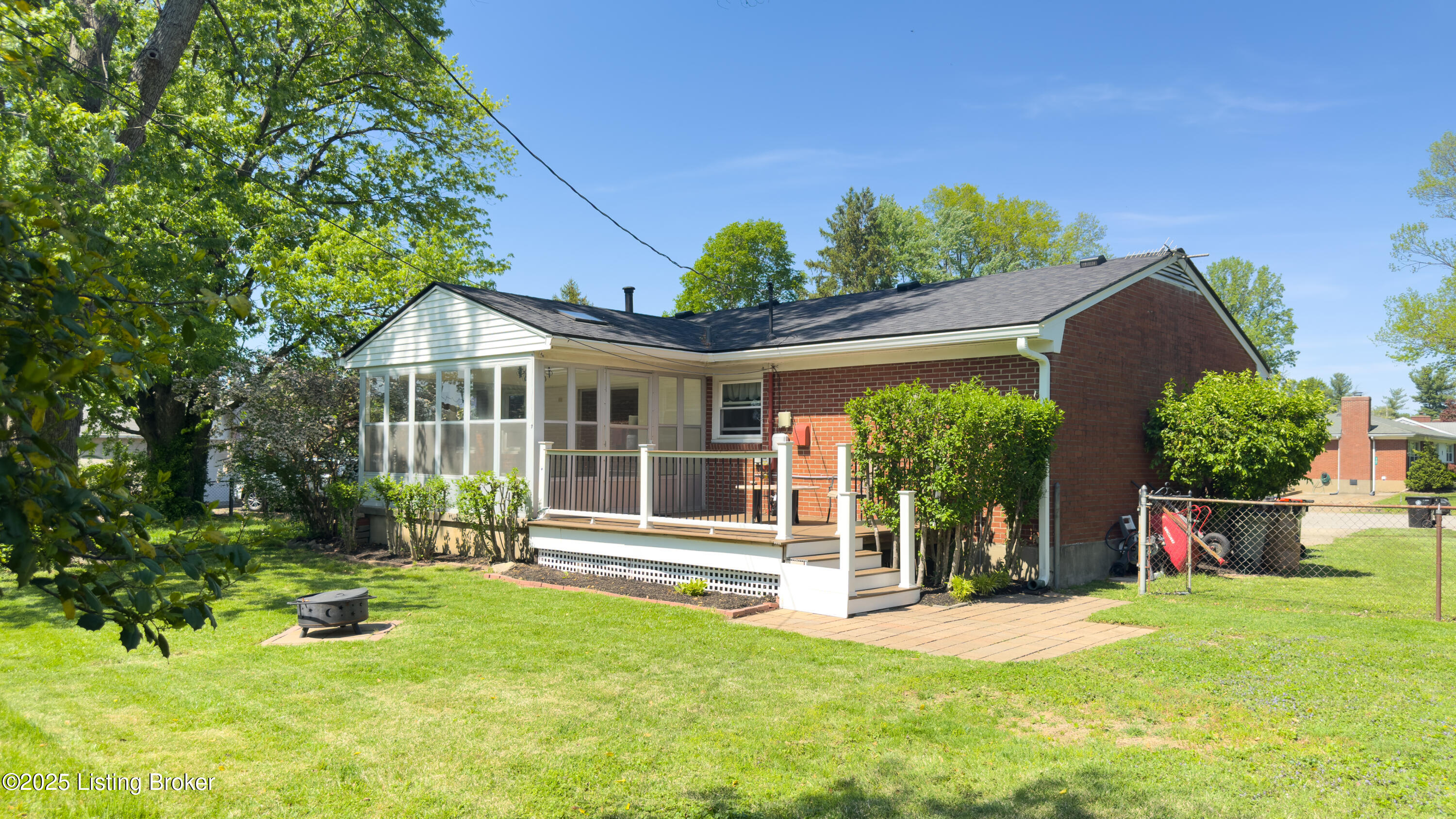 3102 Sudbury Ct