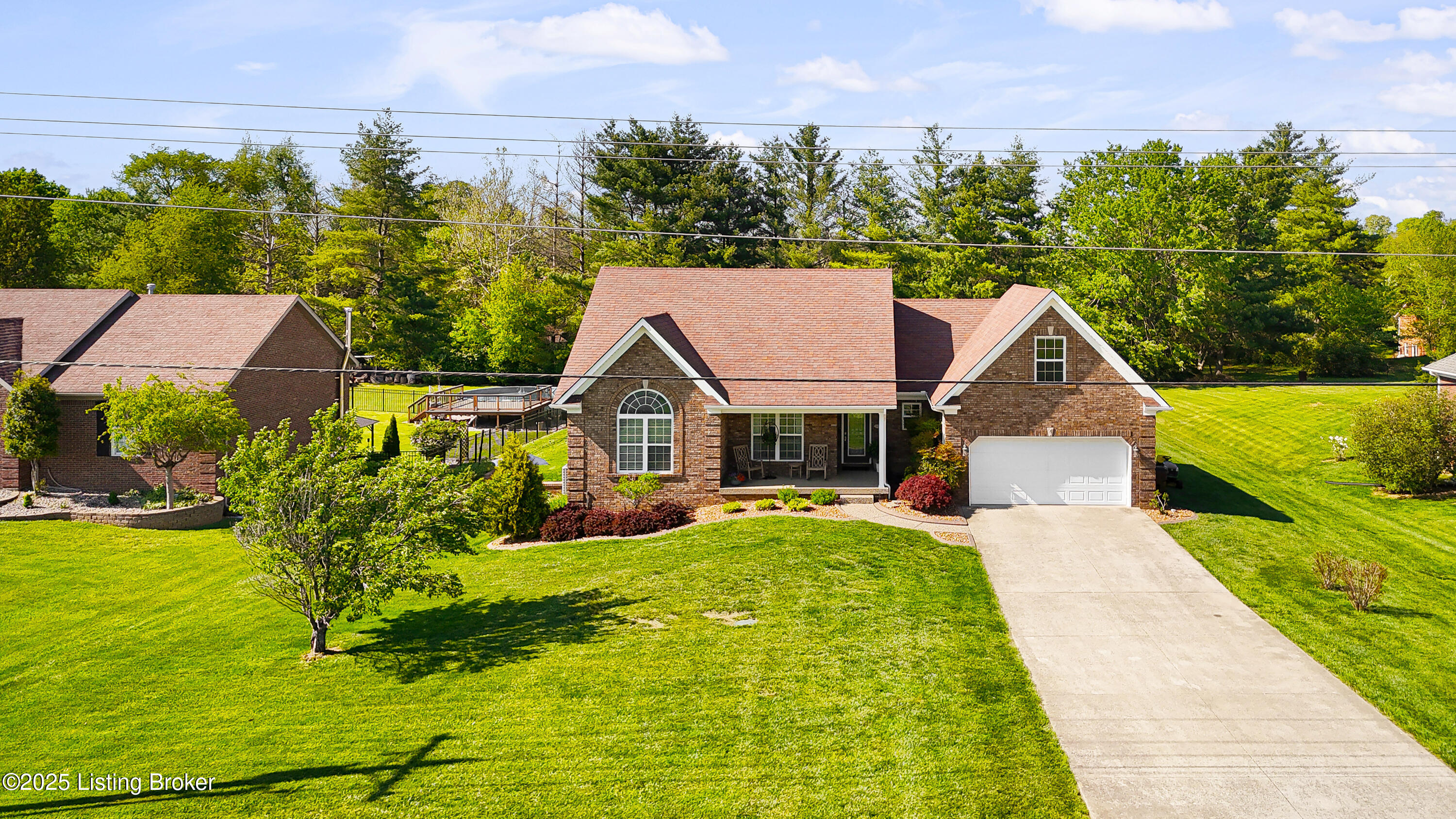 284 Saratoga Way