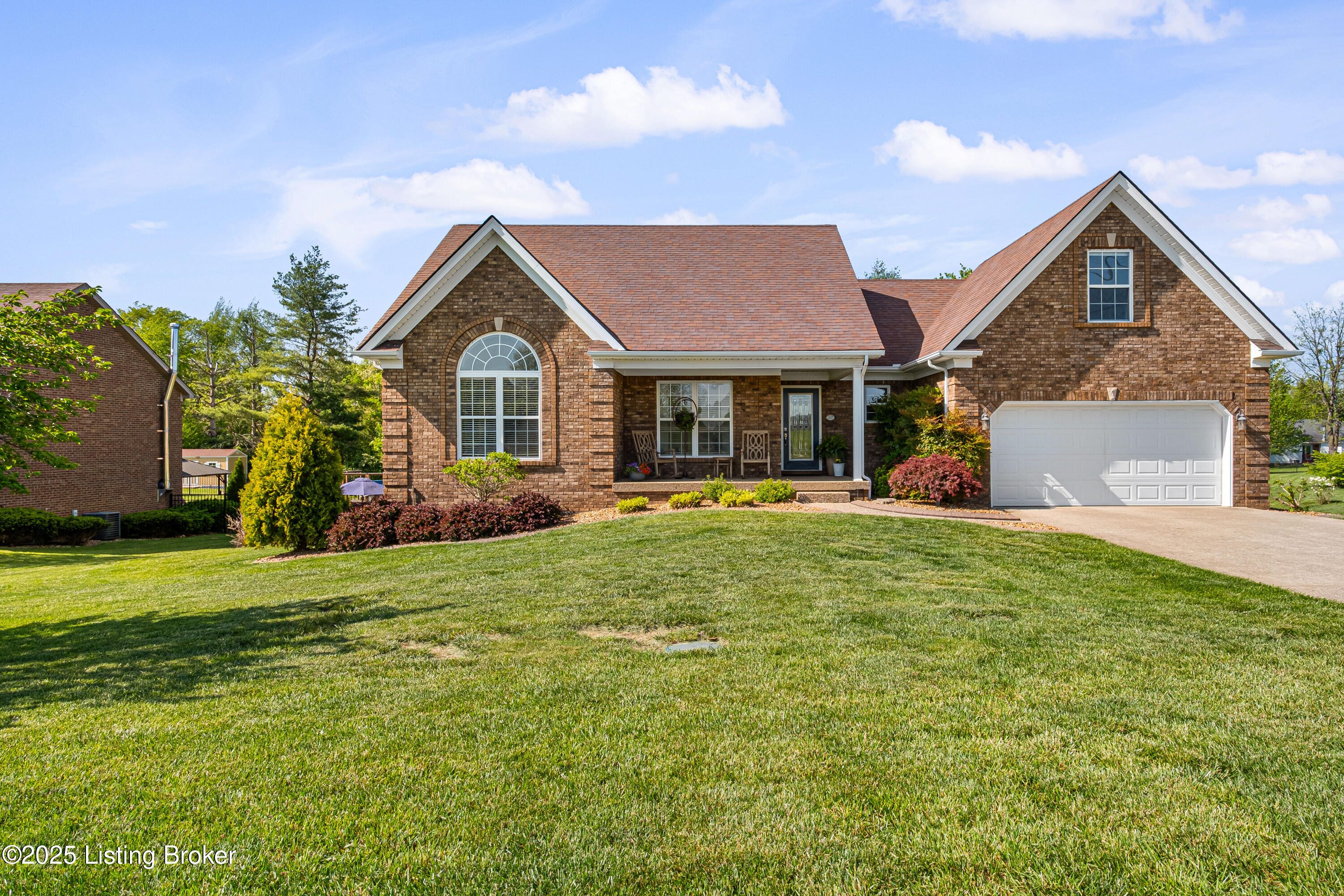284 Saratoga Way