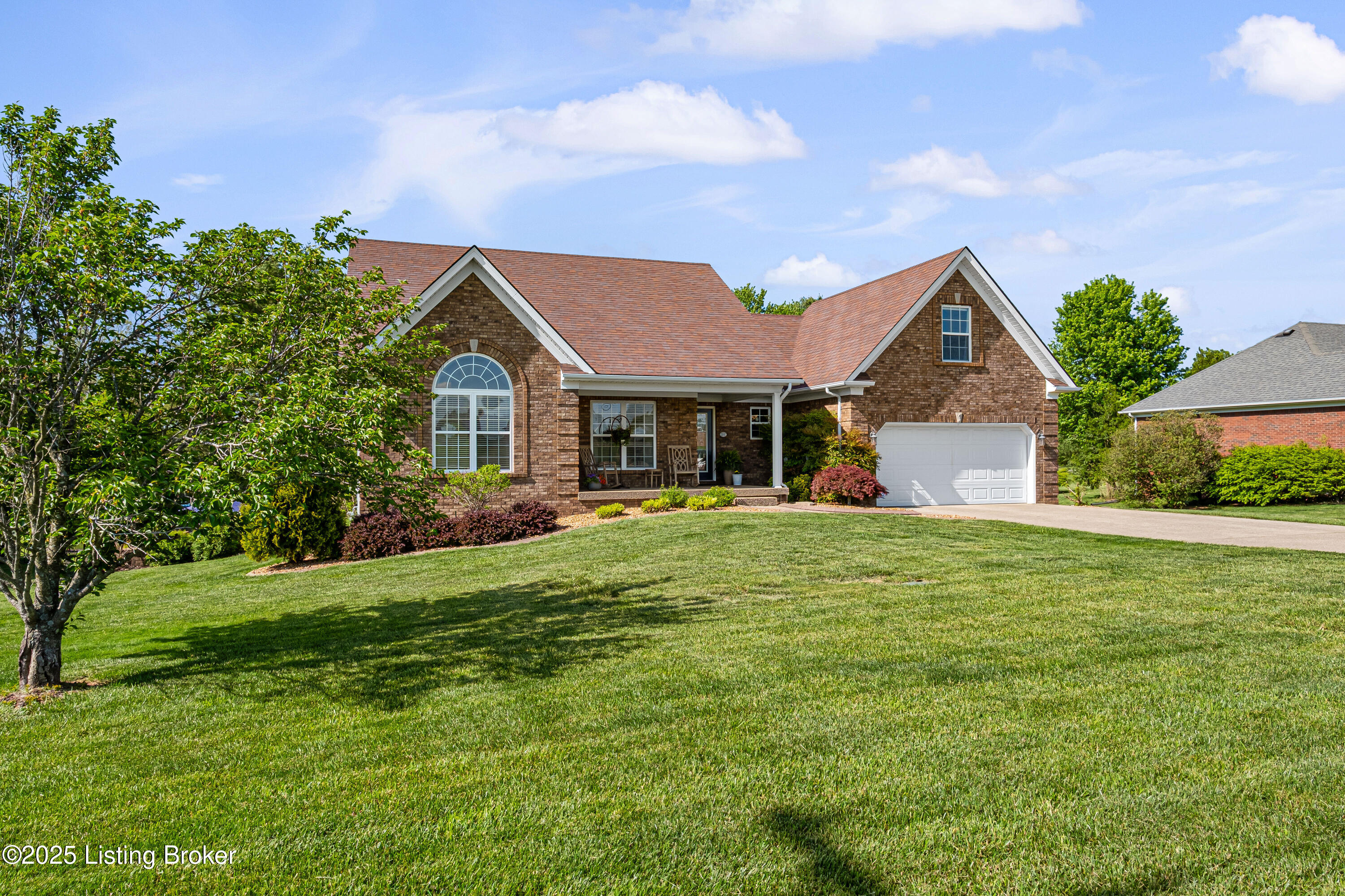 284 Saratoga Way