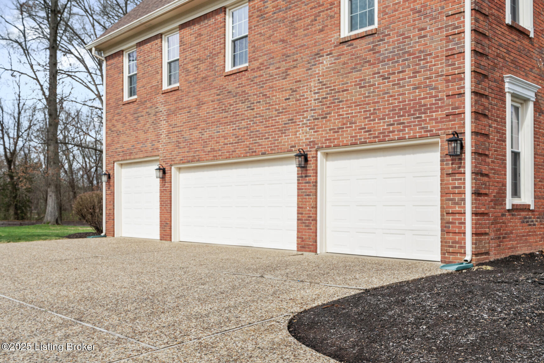 6809 Windham Pkwy