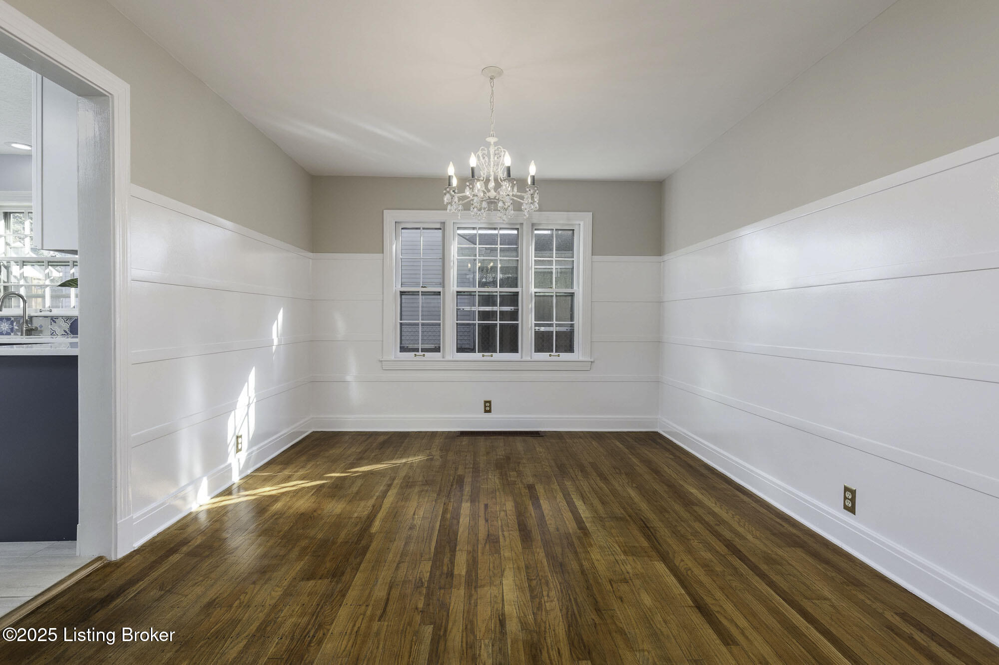 1211 Falcon Dr