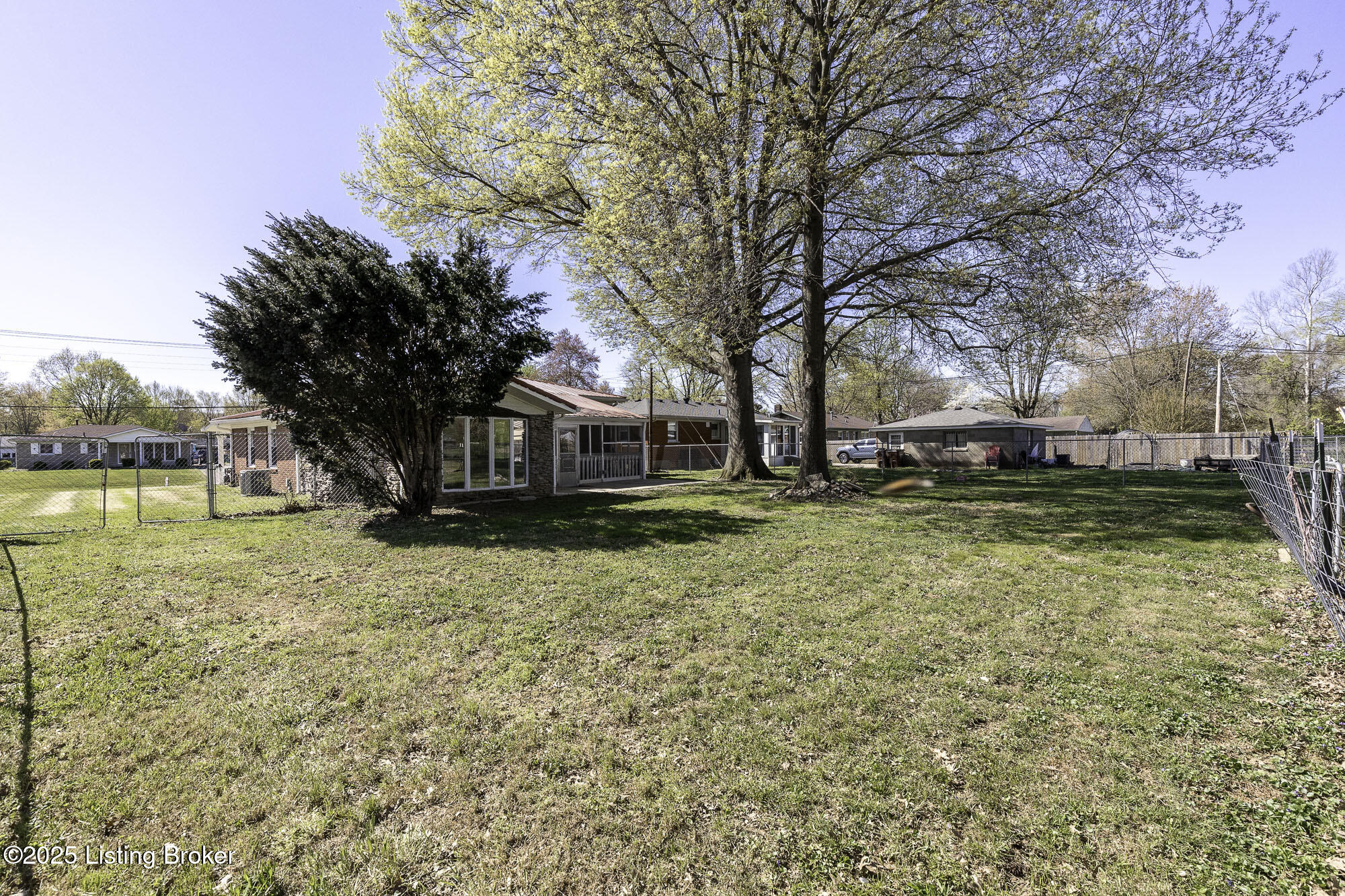 10606 Emma Jean Way