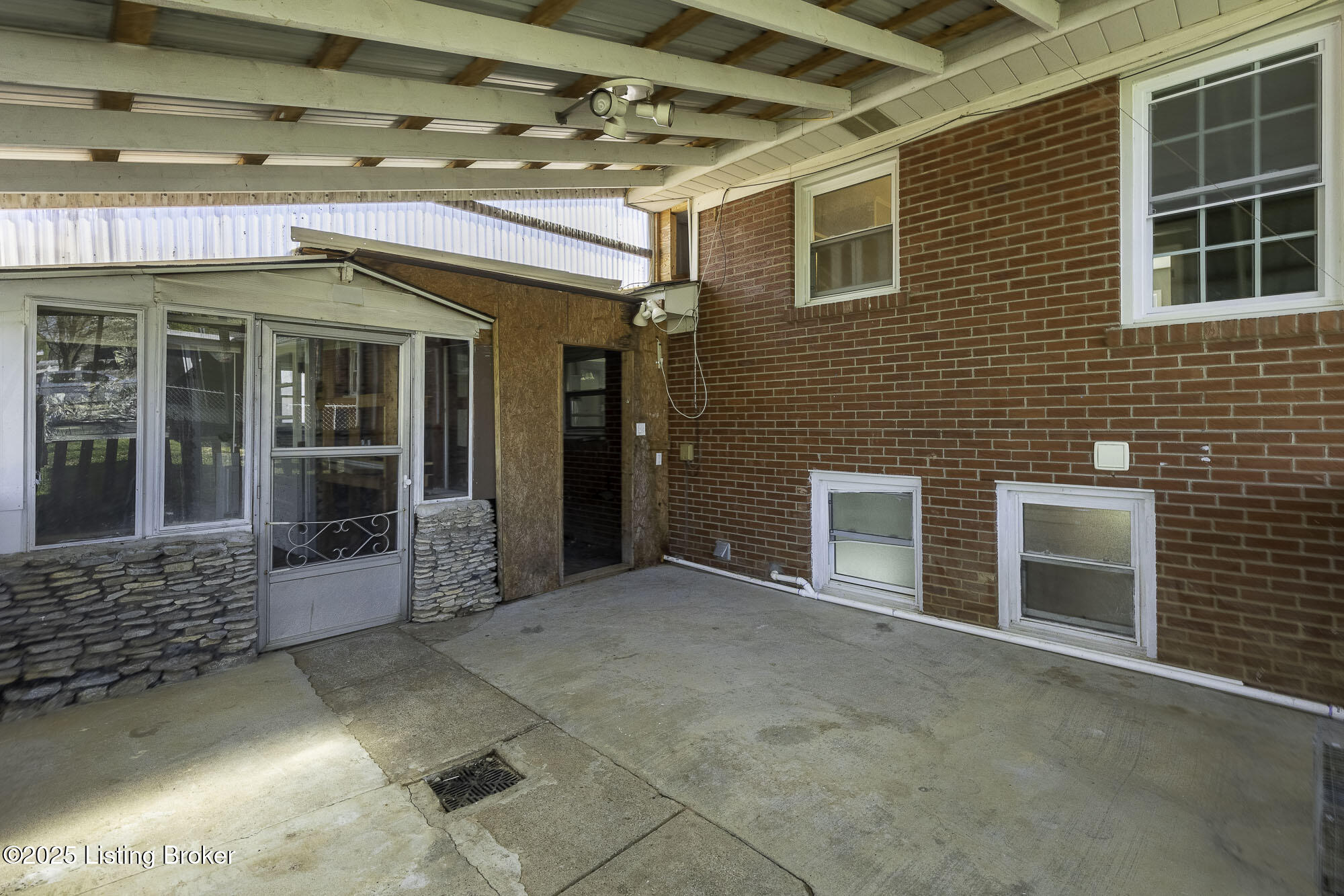 10606 Emma Jean Way