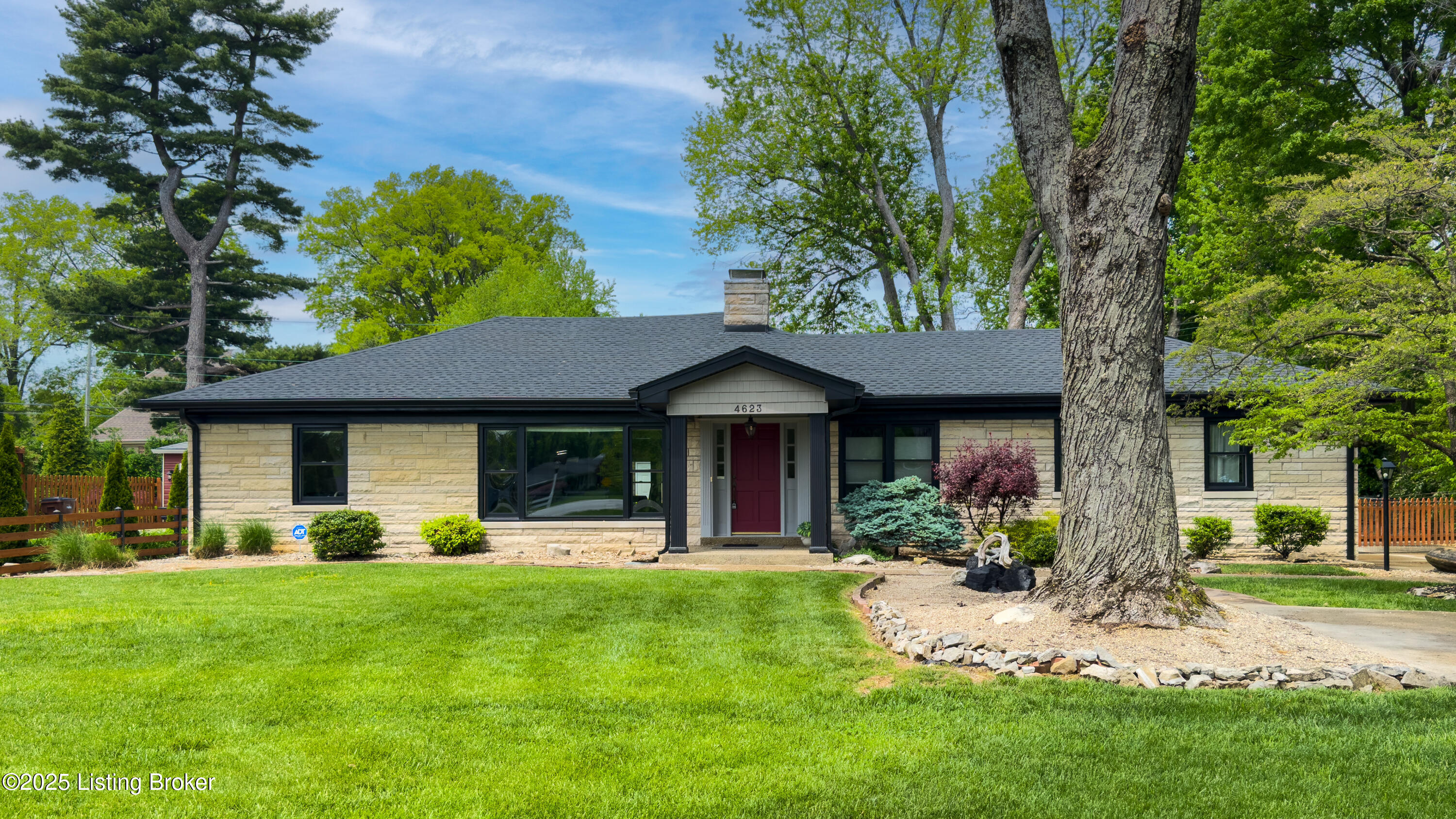 4623 Brownsboro Rd