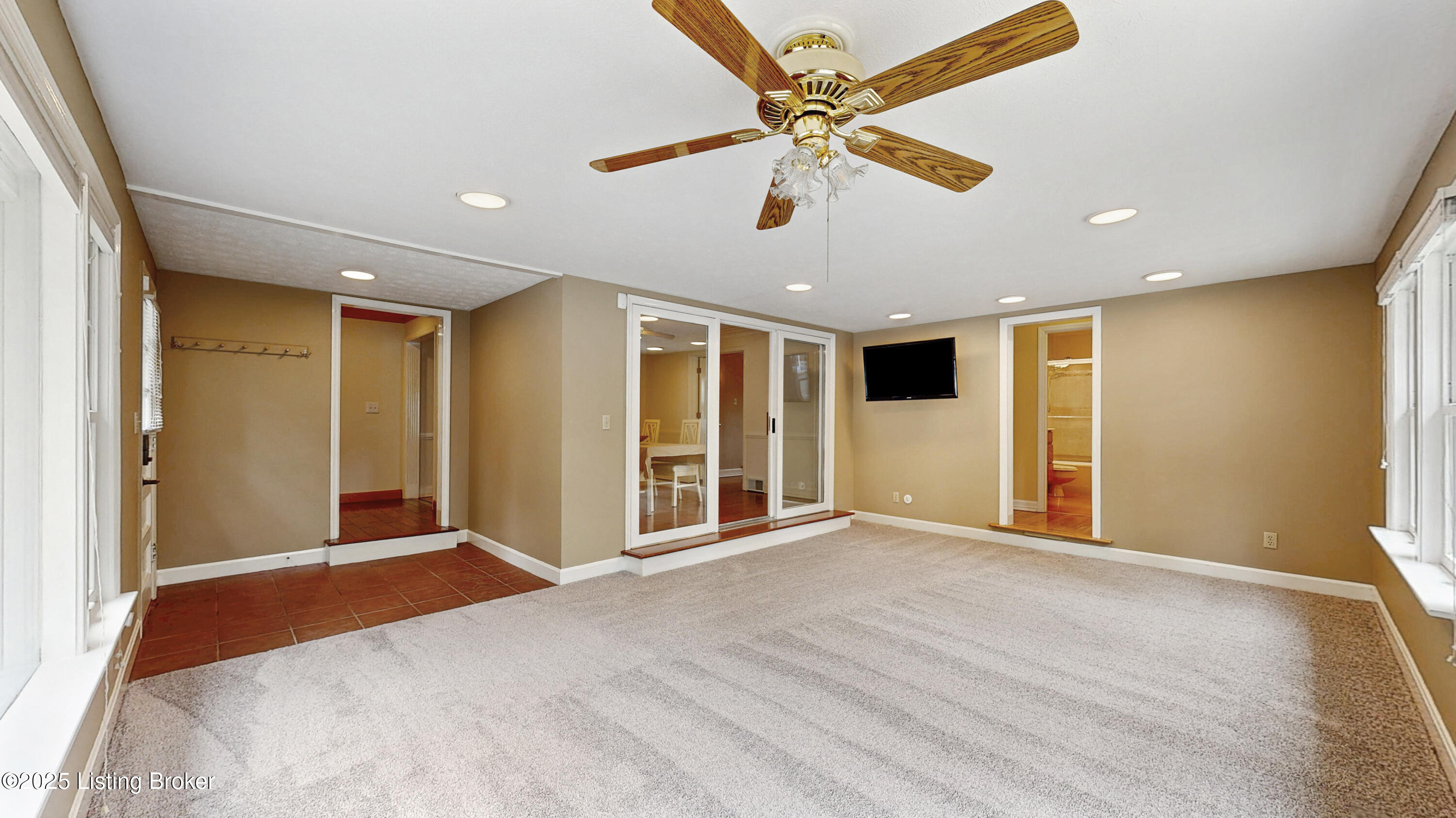 4623 Brownsboro Rd