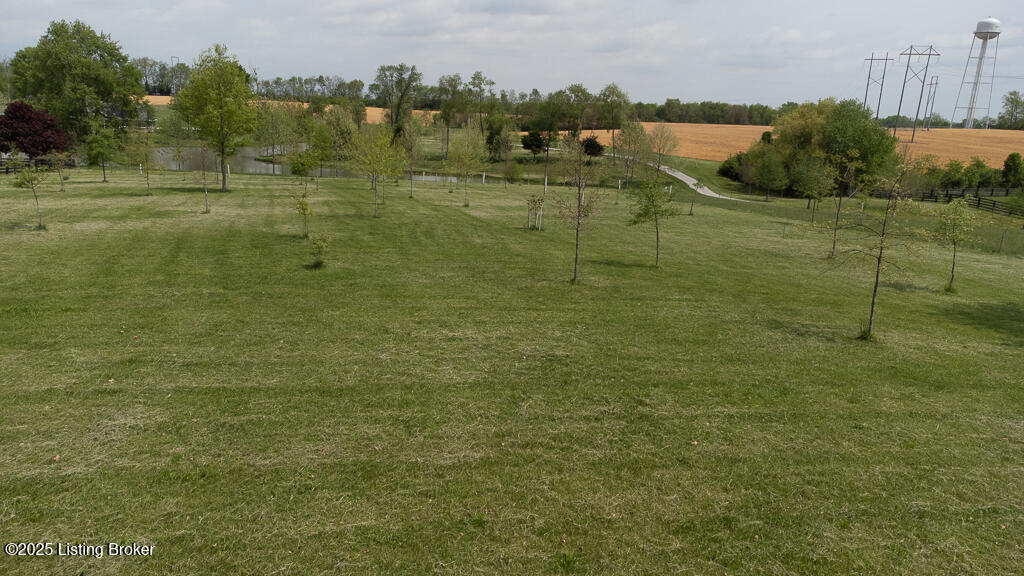 2 Buck Creek Rd