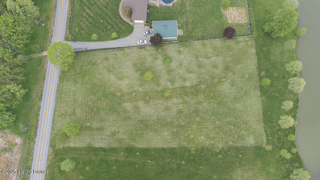 2 Buck Creek Rd