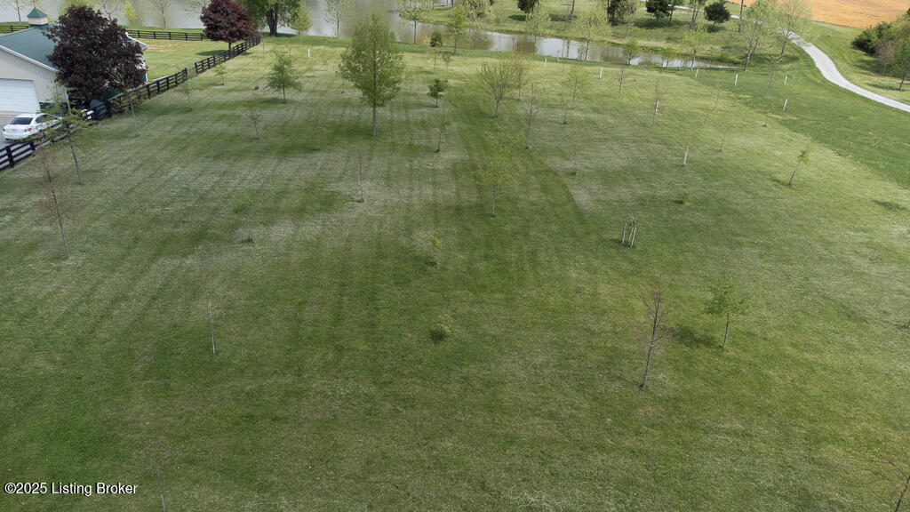 2 Buck Creek Rd