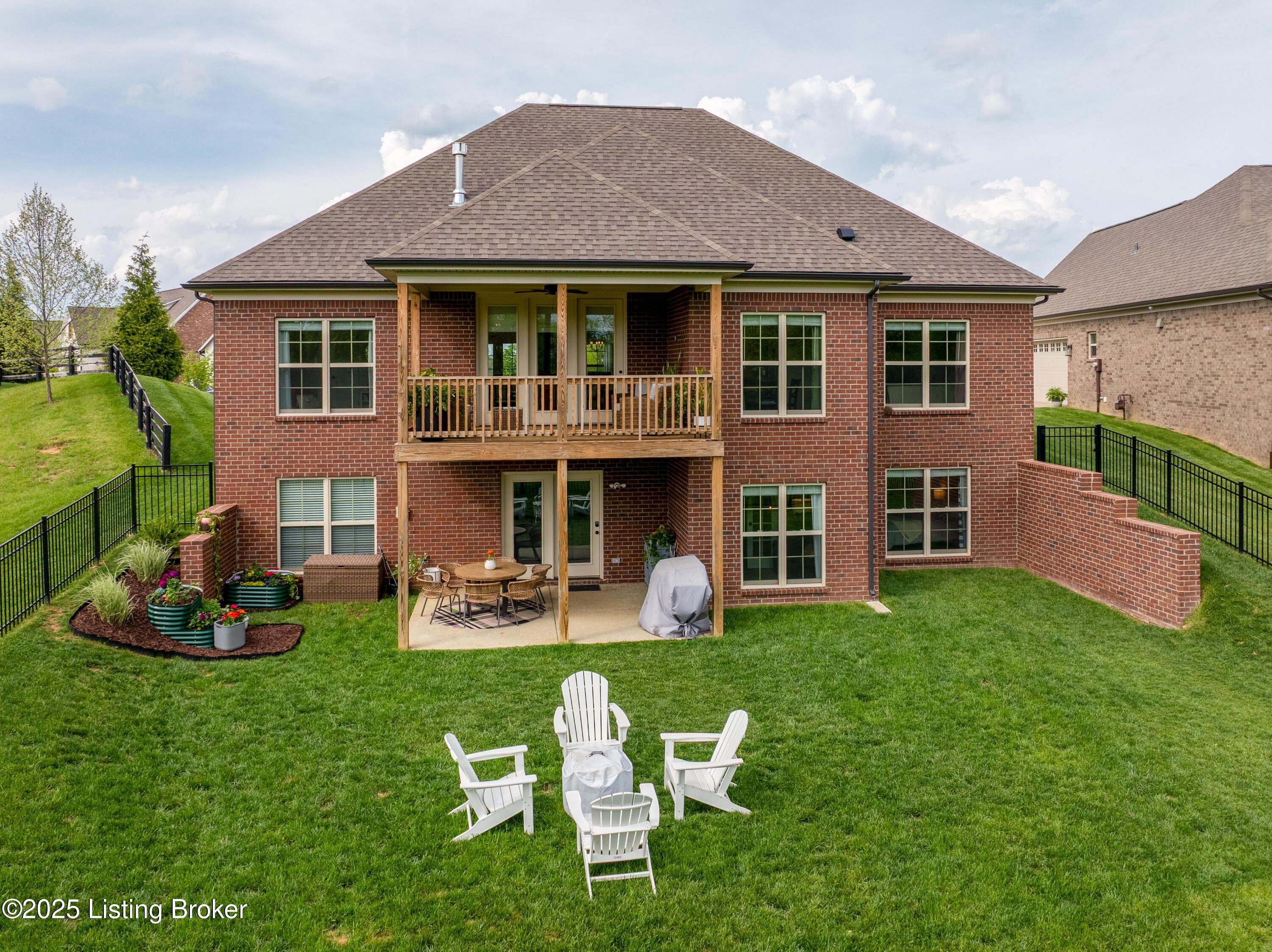 17618 Shakes Creek Dr