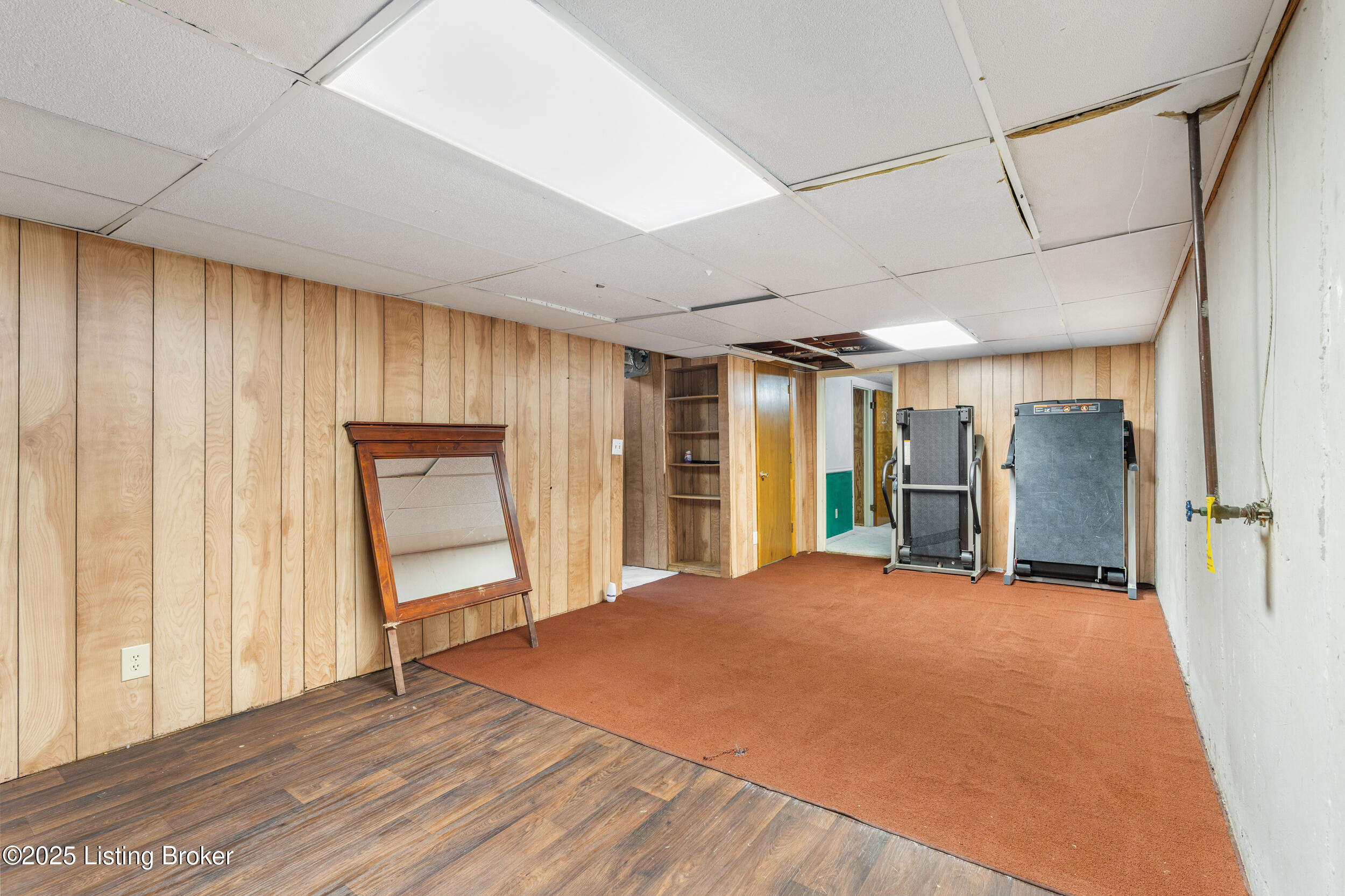 3311 Bowie Dr