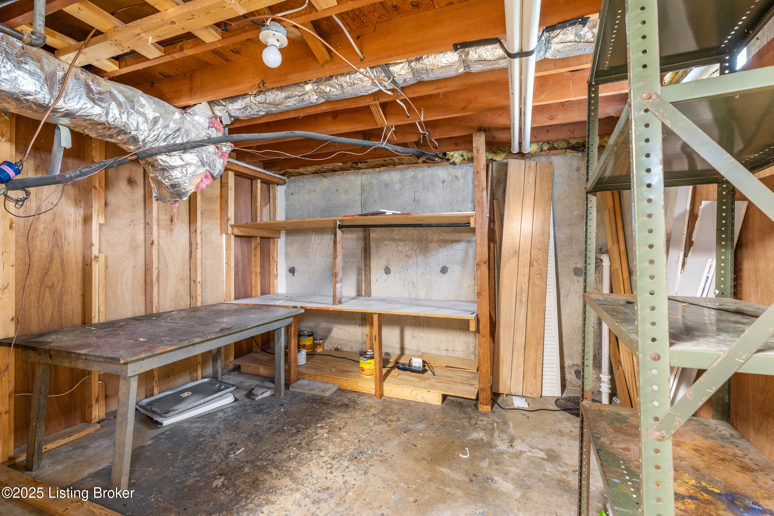 3311 Bowie Dr