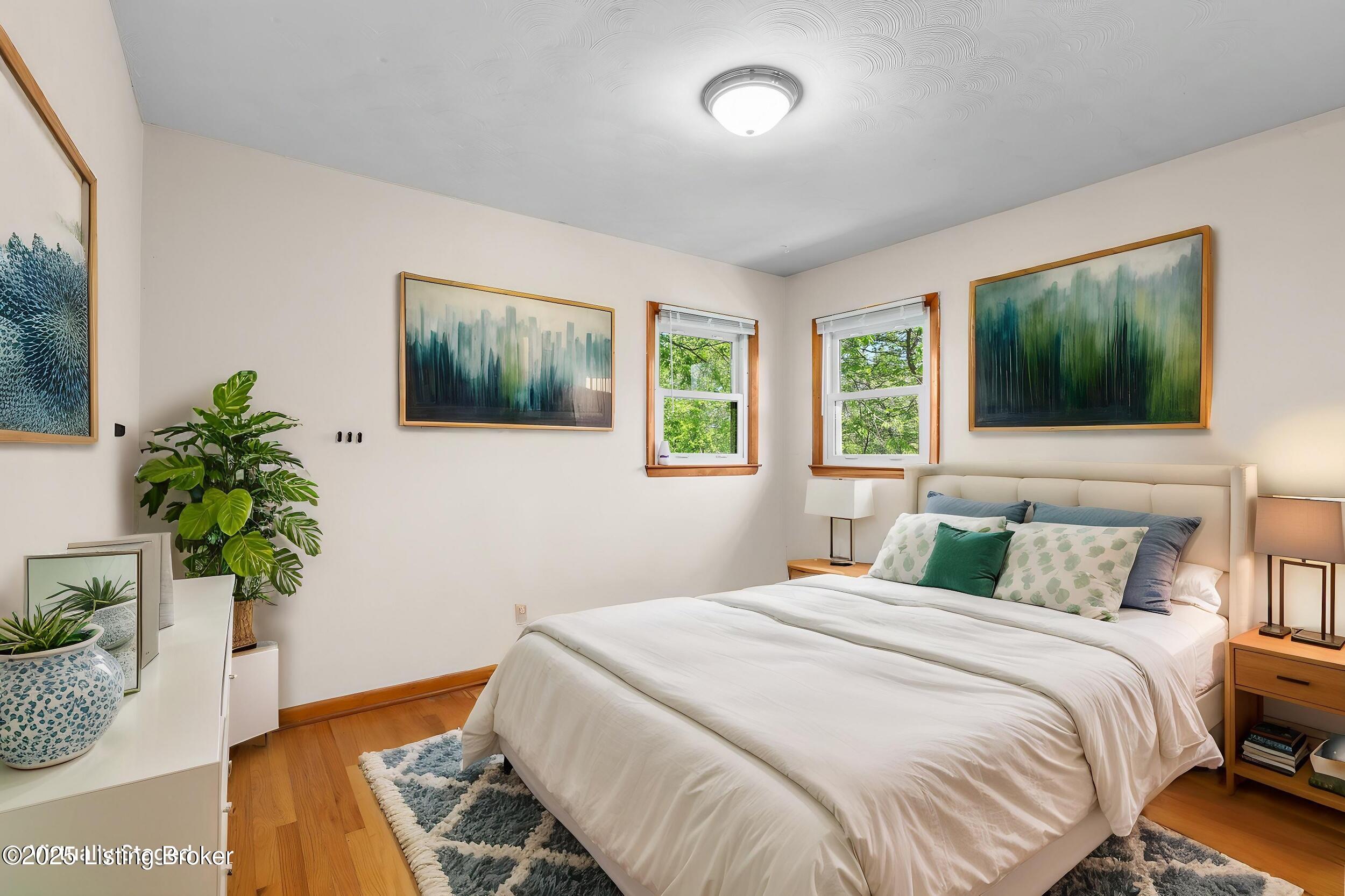 3311 Bowie Dr