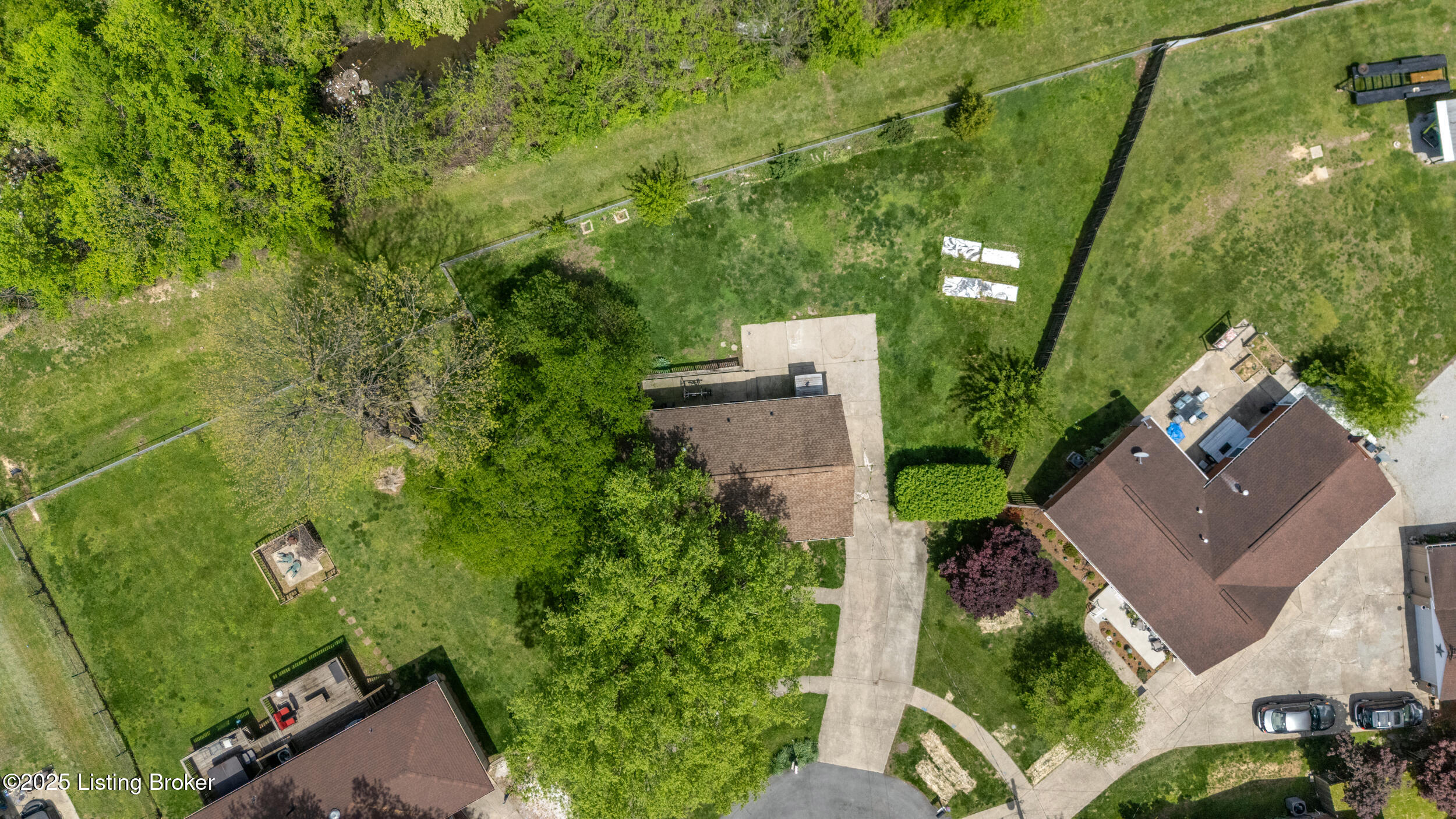 3311 Bowie Dr