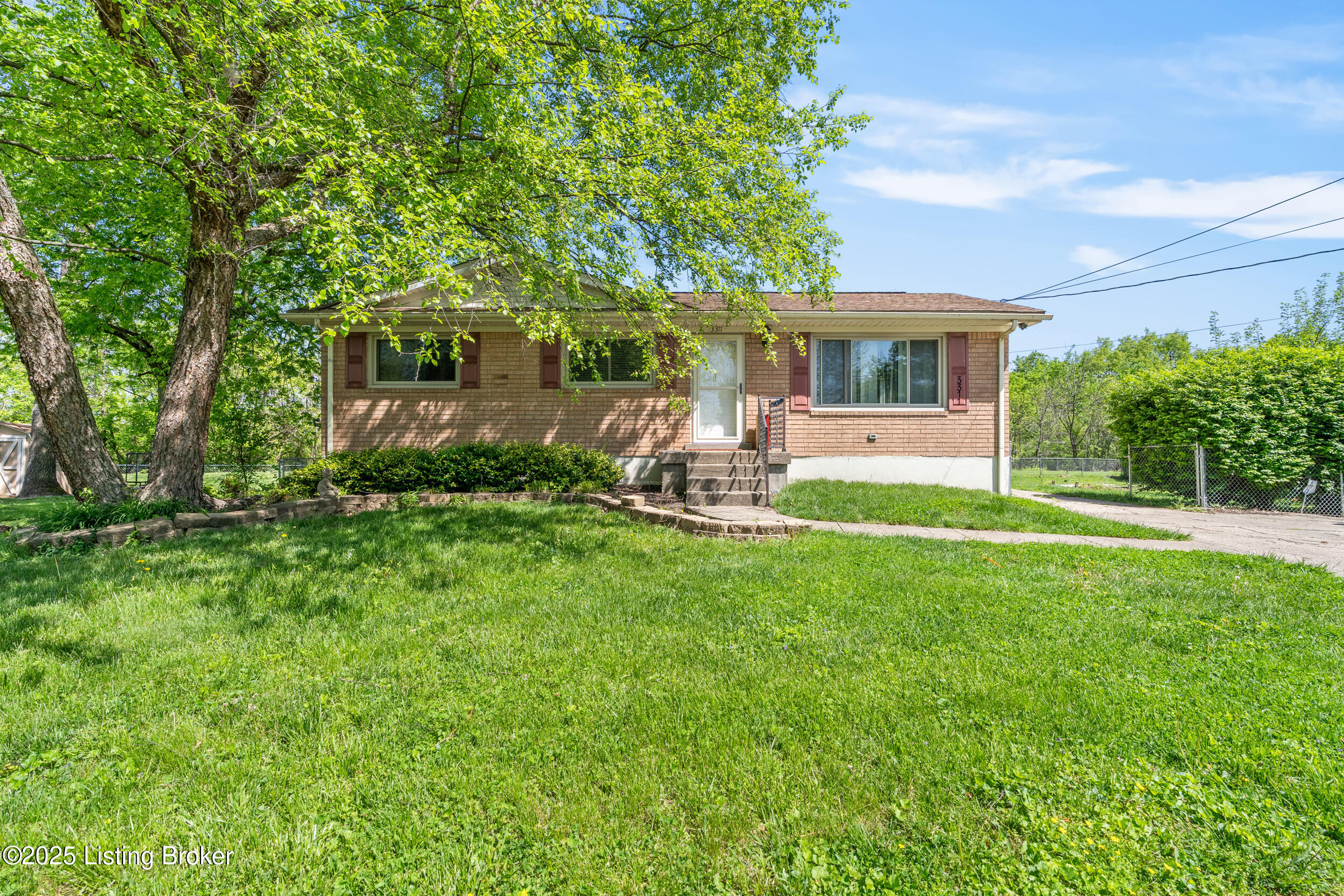 3311 Bowie Dr