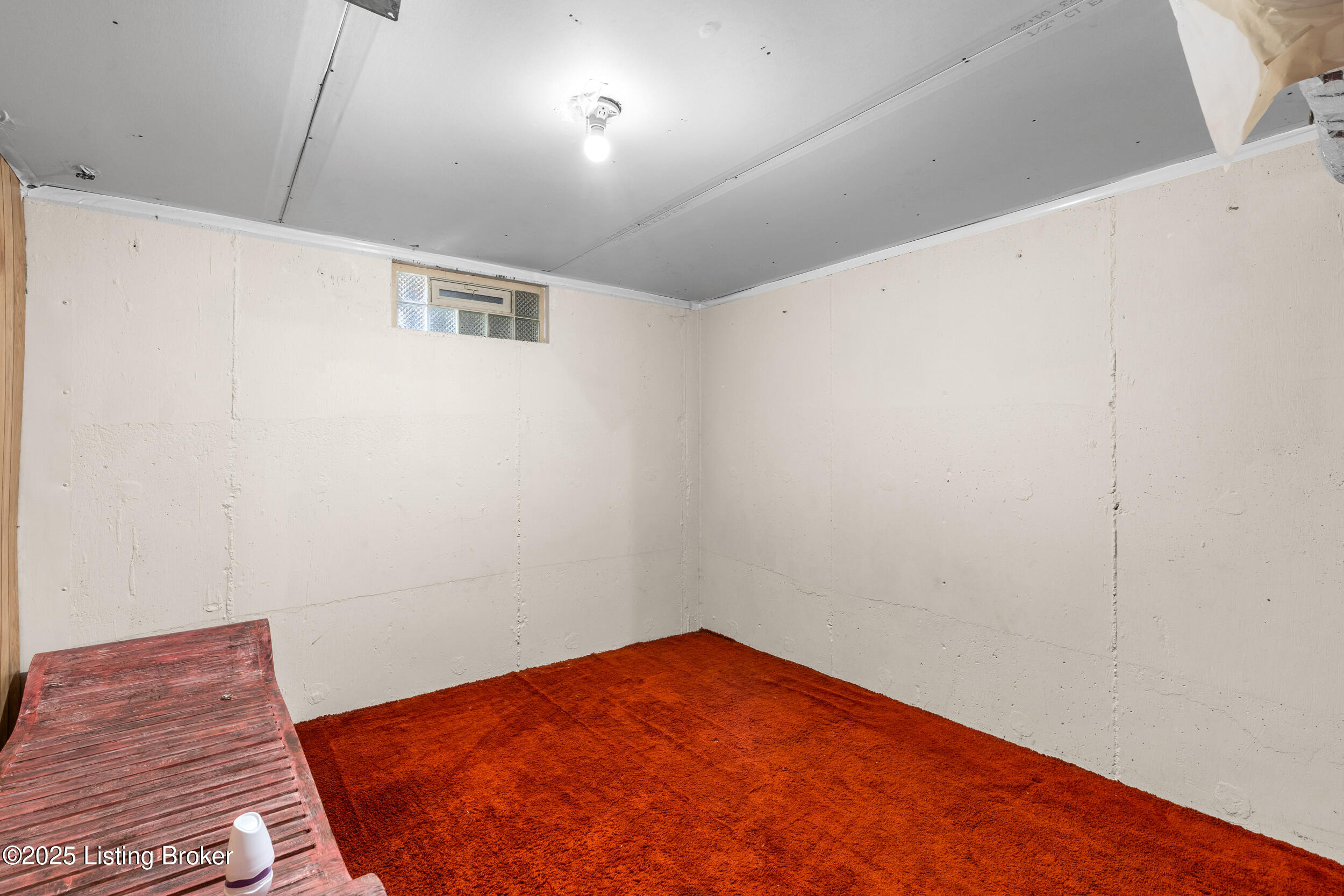 3311 Bowie Dr