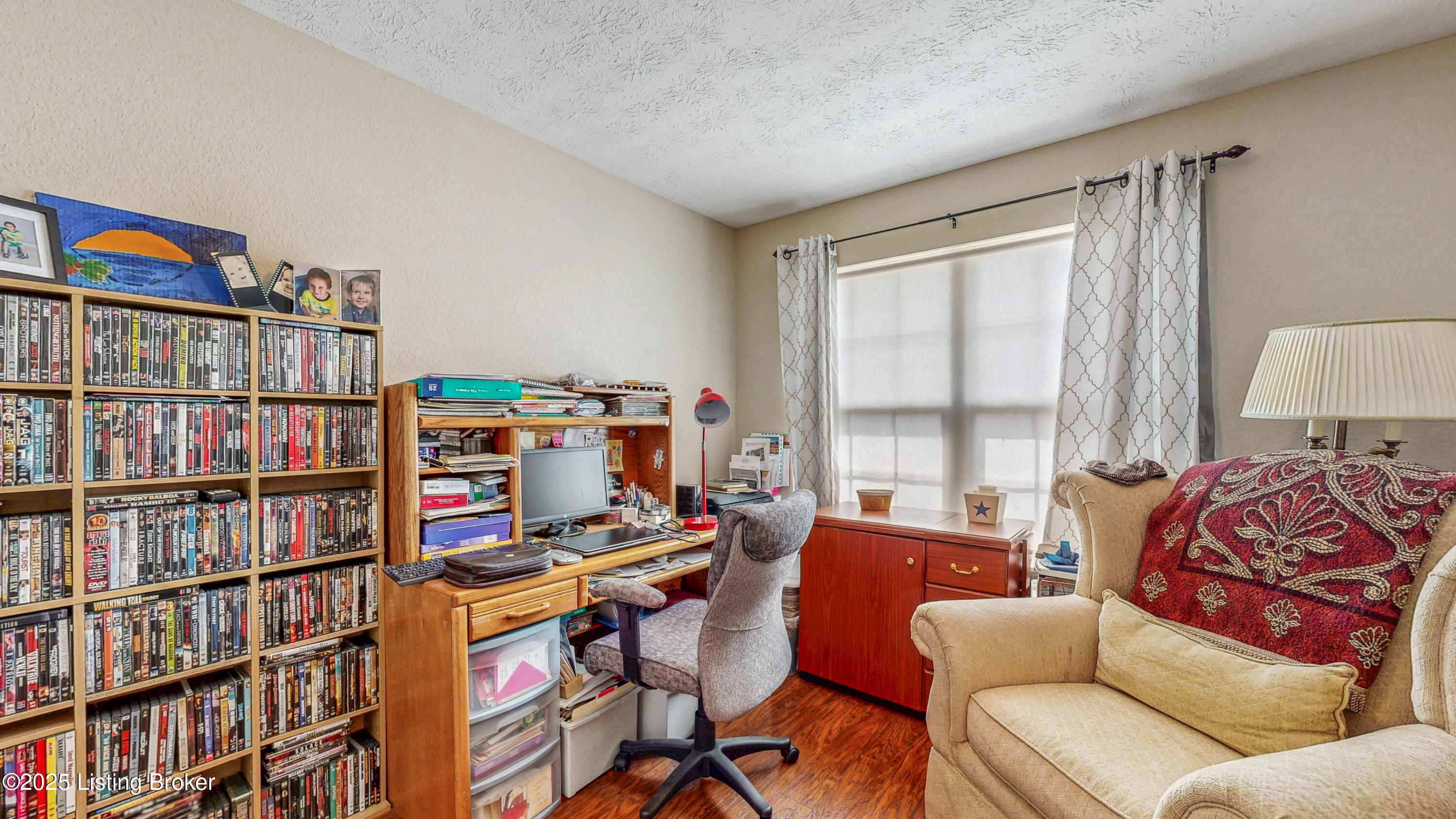 9702 Pebble Ct