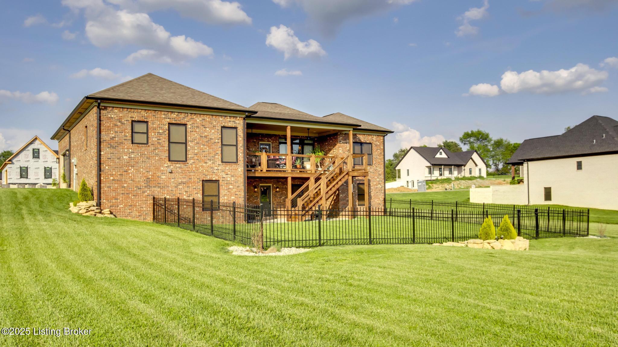 157 Tommy Ct