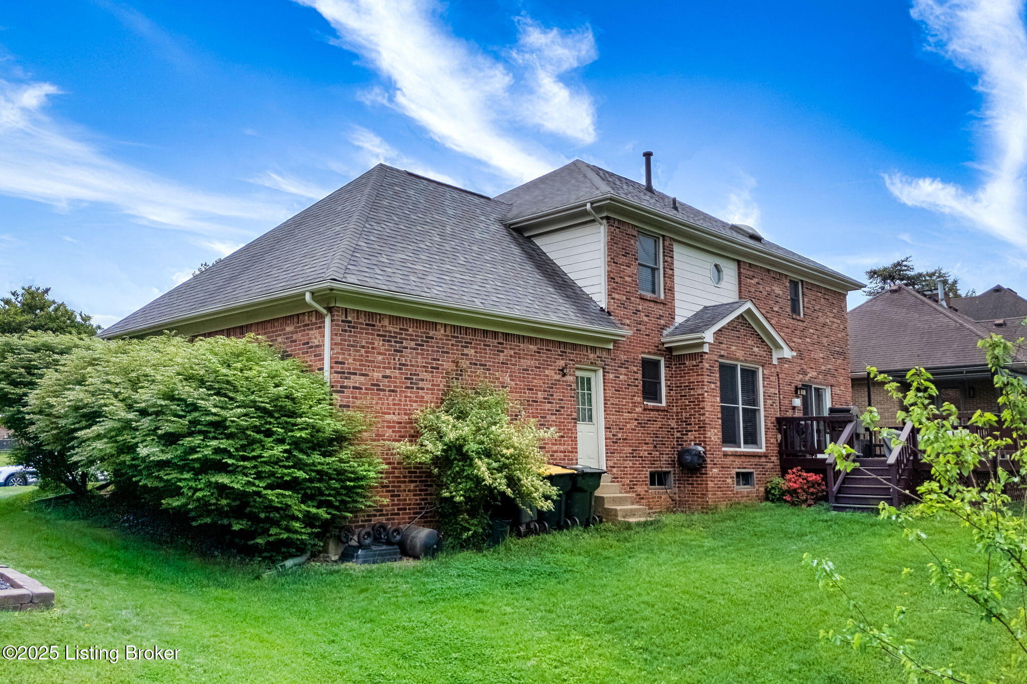 4020 Saratoga Woods Dr