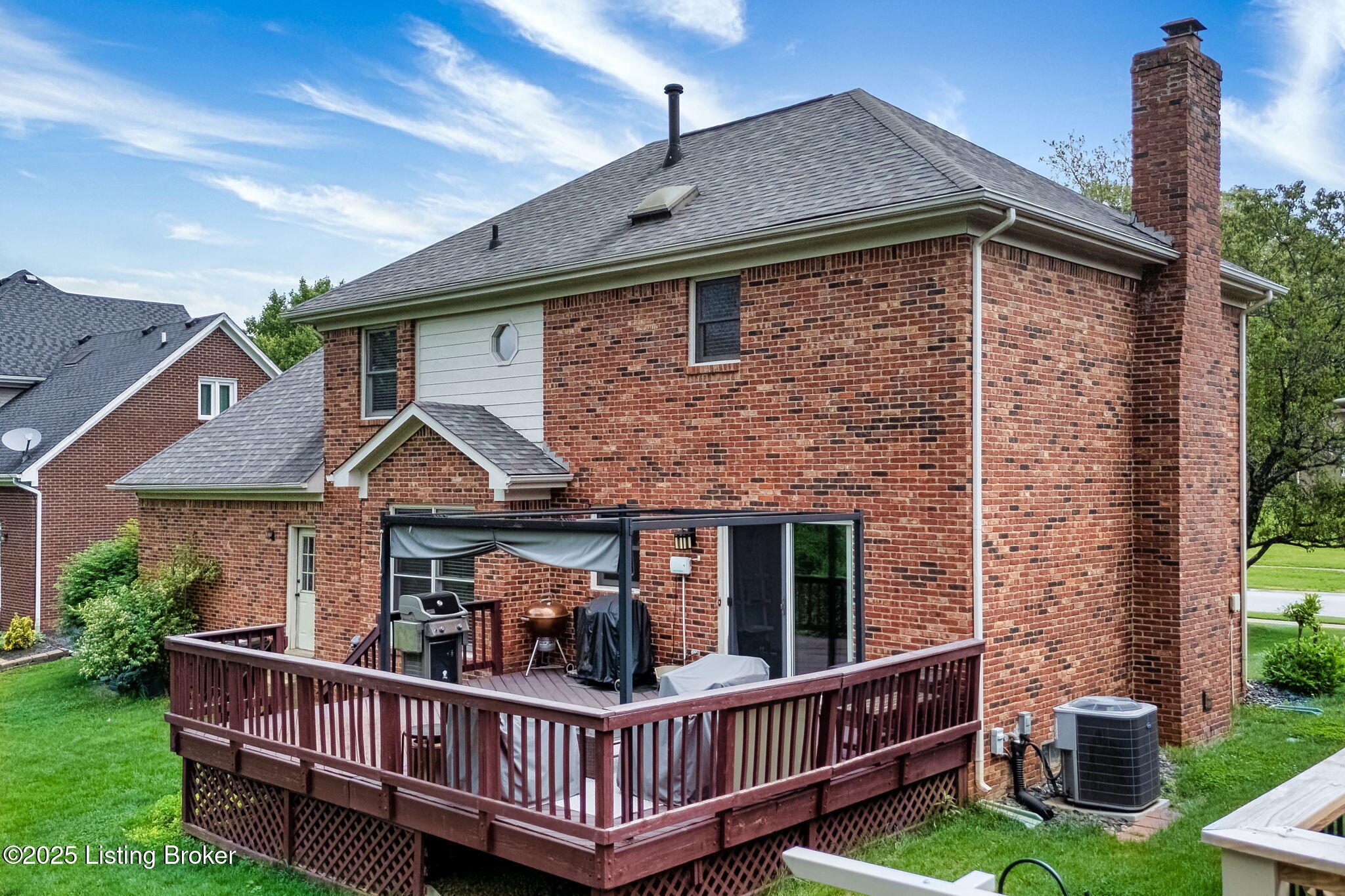 4020 Saratoga Woods Dr
