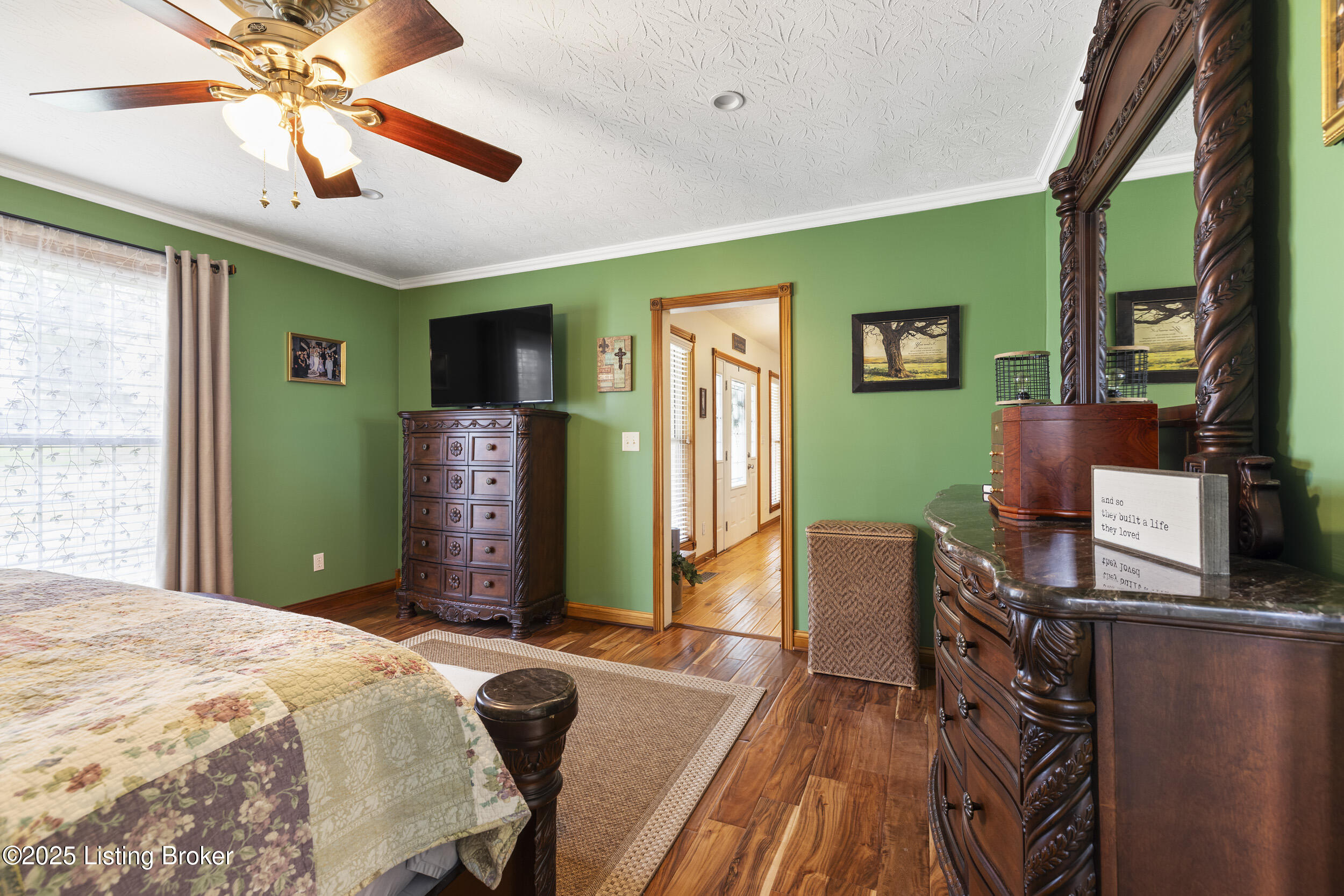 15 Summer Place Dr
