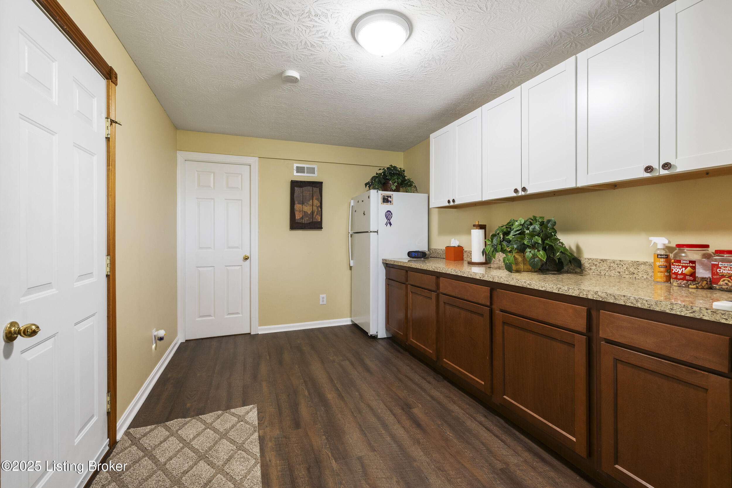 15 Summer Place Dr