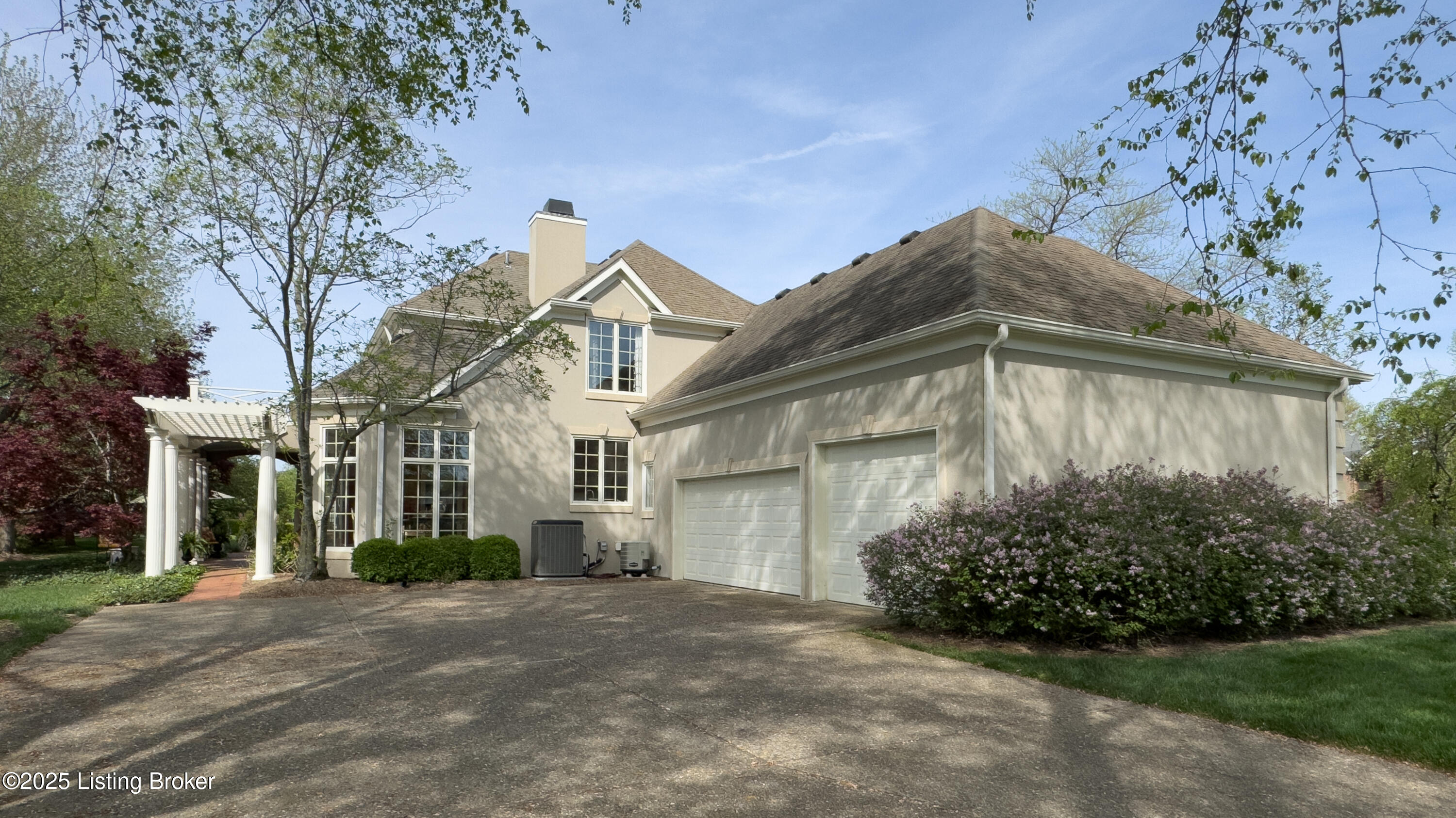 7104 Windham