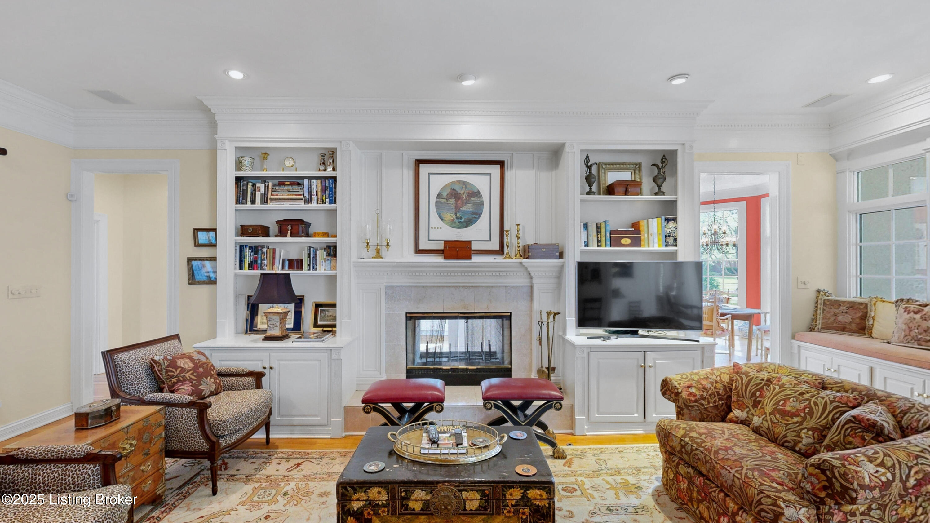 7104 Windham