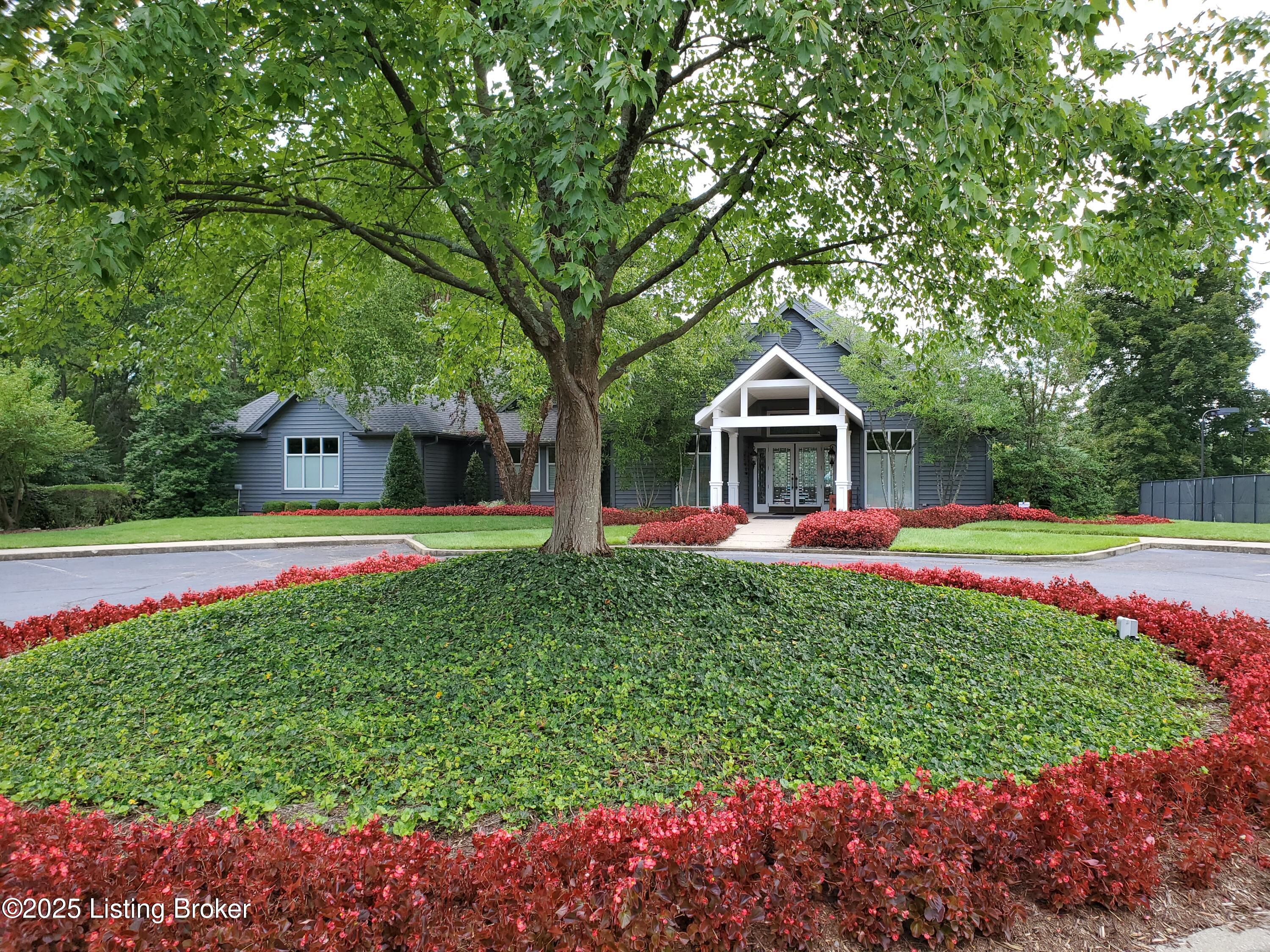 7104 Windham